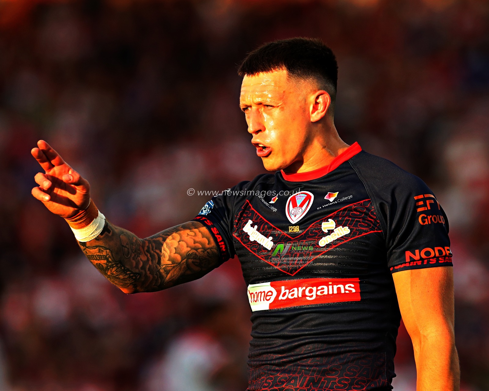Deon Cross of St. Helens during the Betfred Super League Round 13 match Hull KR vs St Helens at Sewell Group Craven Park, Kingston upon Hull, United Kingdom, 30th May 2025

(Photo by Sam Eaden/News Images)