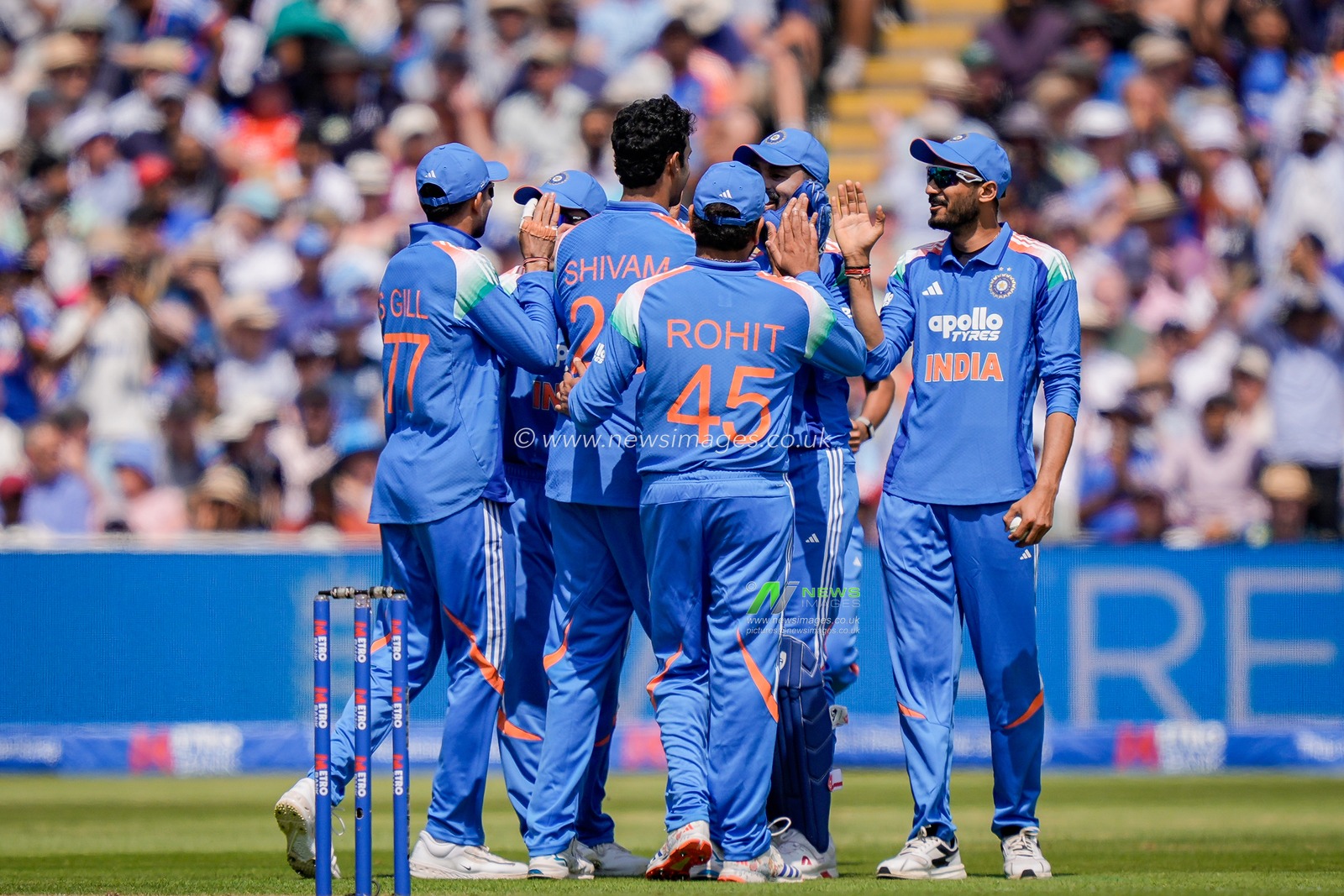 Shivam Dube of India celebrates the wicket of Will Jacks of England who edges the ball and is caught out by KL Rahul of India during the 1st Metro Bank ODI match England vs India at Edgbaston, Birmingham, United Kingdom on 14 July 2026

(Photo by Maynard Manyowa/News Images)