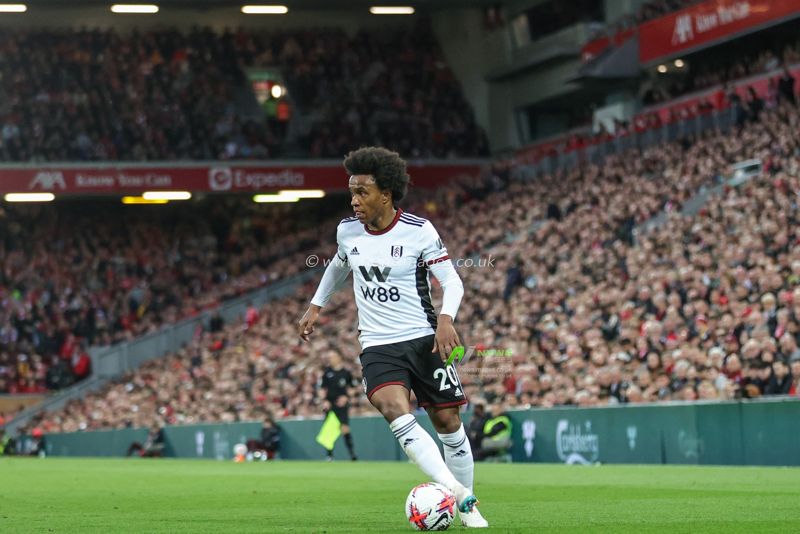 Willian #20 of Fulham in action during the Premier League match Liverpool vs Fulham at Anfield, Liverpool, United Kingdom, 3rd May 2023

(Photo by Mark Cosgrove/News Images)