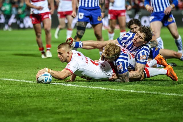 Mikey Lewis of Hull KR goes over for a try making the score 8-0  during the Betfred Super League round 6 match Hull KR vs St Helens at Sewell Group Craven Park, Hull, United Kingdom on 27 March 2026

(Photo by Alfie Cosgrove/News Images)