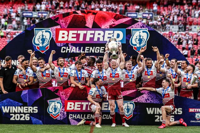 Liam Farrell of Wigan Warriors lifts the Betfred Challenge Cup Final Trophy during the Betfred Challenge Cup Final match Wigan Warriors vs Hull KR at Wembley Stadium, London, United Kingdom on 30 May 2026

(Photo by Alfie Cosgrove/News Images)