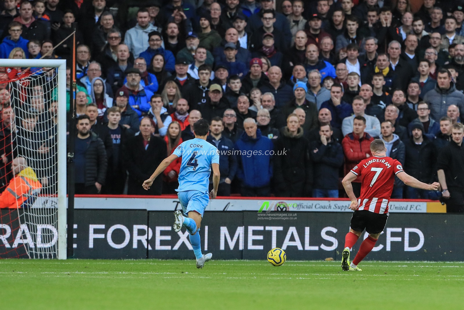 2nd November 2019, Bramall Lane, Sheffield, England; Premier League, Sheffield United v Burnley : John Lundstram (7) of Sheffield United scores to make it 1-0

Credit: Mark Cosgrove/News Images