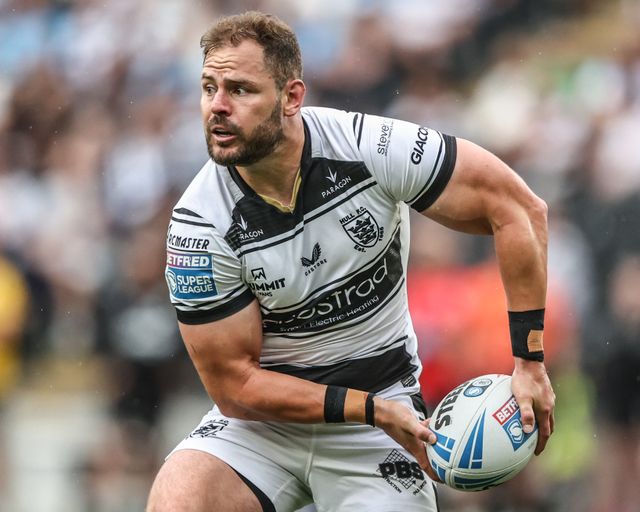 Aidan Sezer of Hull FC during the Betfred Super League round 20 match Hull FC vs Huddersfield Giants at MKM Stadium, Hull, United Kingdom, 26th July 2025

(Photo by Alfie Cosgrove/News Images)