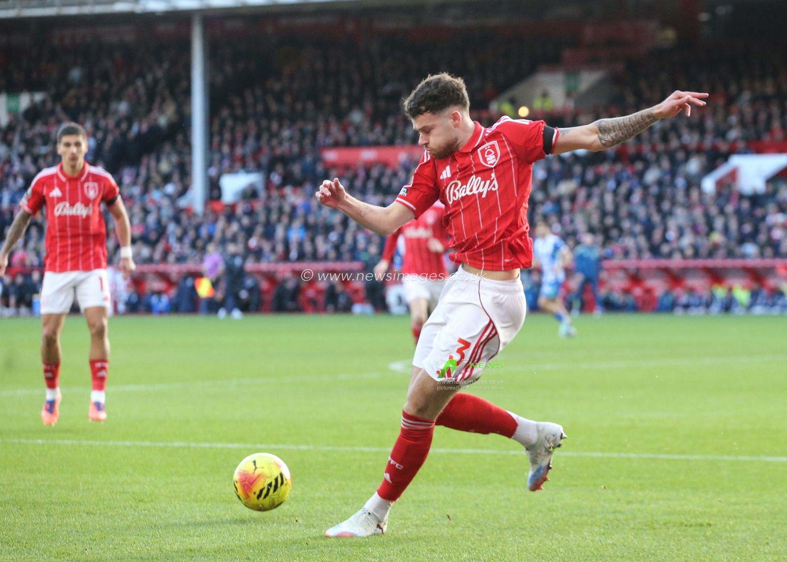 Neco Williams of Nottingham Forest clears the ball up field during the Premier League match Nottingham Forest vs Brighton and Hove Albion at City Ground, Nottingham, United Kingdom, 30th November 2025

(Photo by Richard Bierton/News Images)

*** GER AUT SUI OUT ***