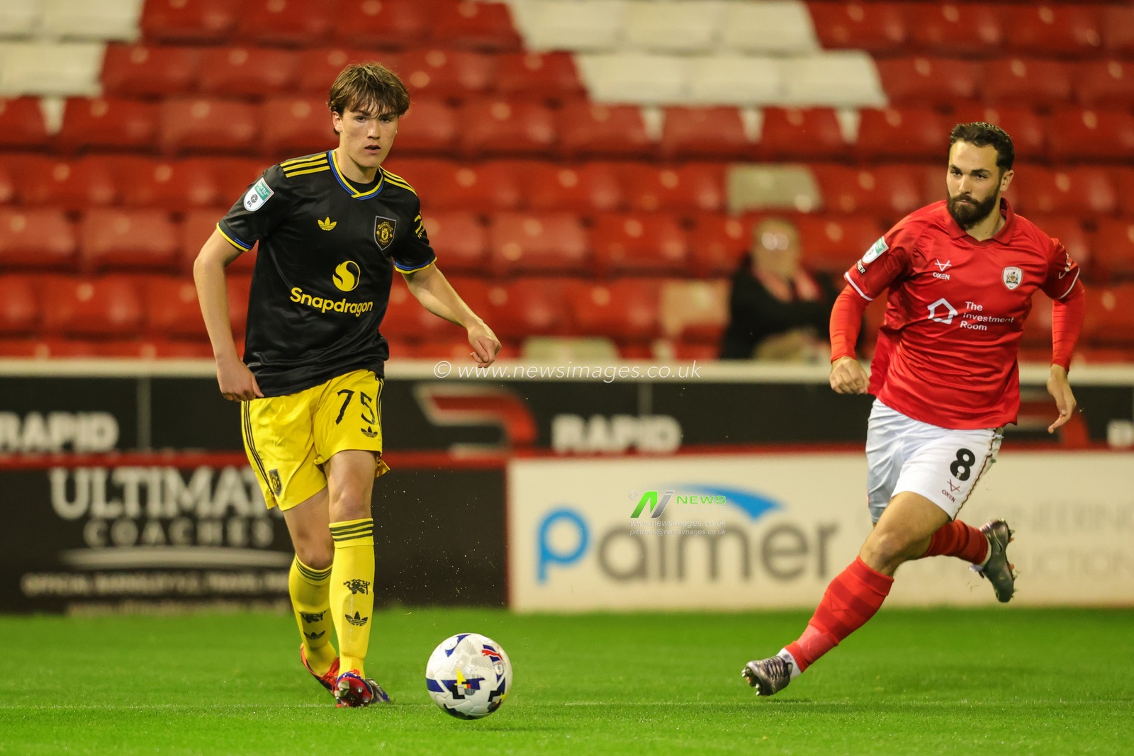 Daniel Armer of Manchester United passes the ball during the The Vertu Trophy Group D match Barnsley vs Manchester United U21 at Oakwell, Barnsley, United Kingdom, 21st October 2025

(Photo by Richard Bierton/News Images)