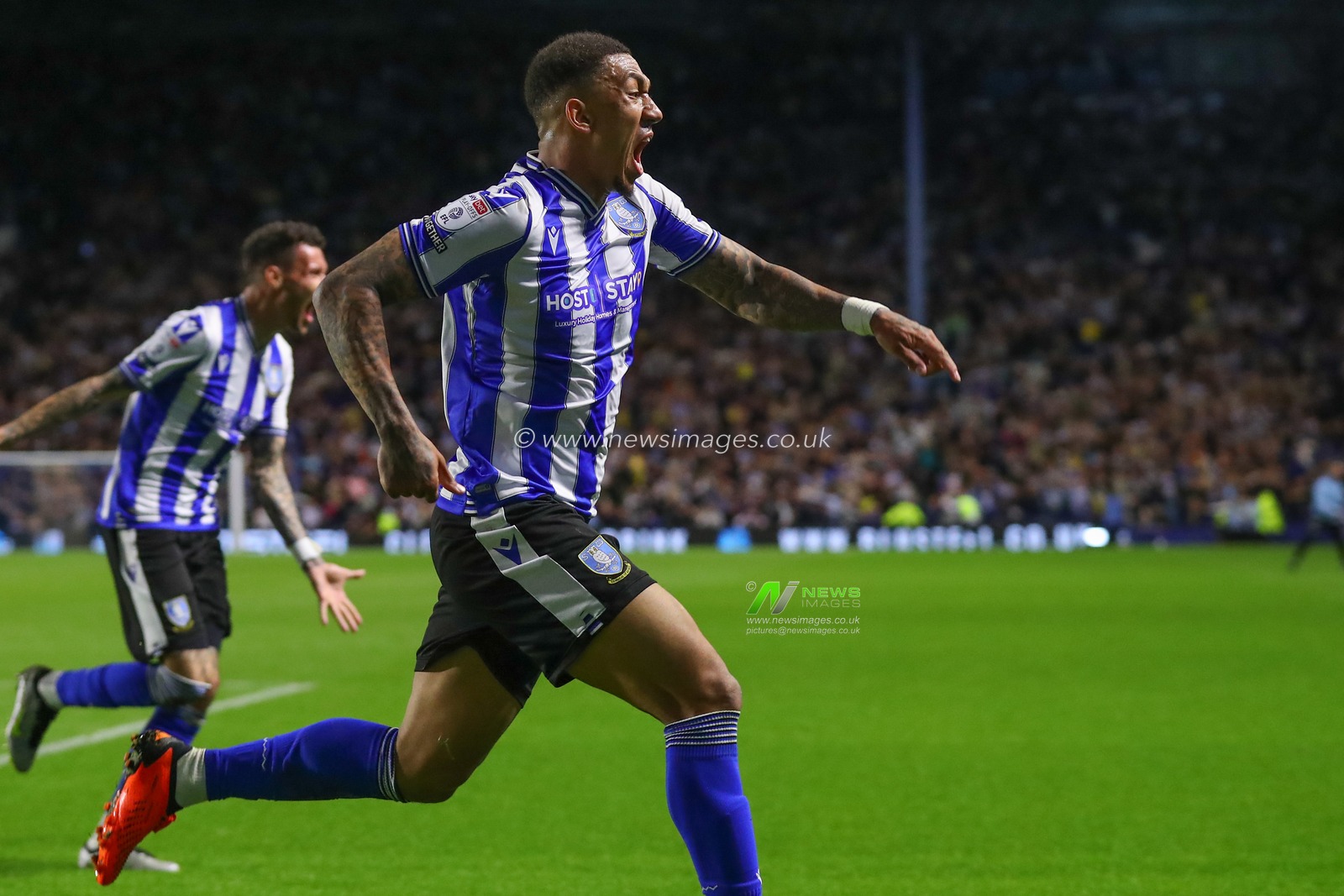 Liam Palmer #2 of Sheffield Wednesday celebrates his goal to make it 4-0 during the Sky Bet League 1 Play-off match Sheffield Wednesday vs Peterborough at Hillsborough, Sheffield, United Kingdom, 18th May 2023

(Photo by Gareth Evans/News Images)