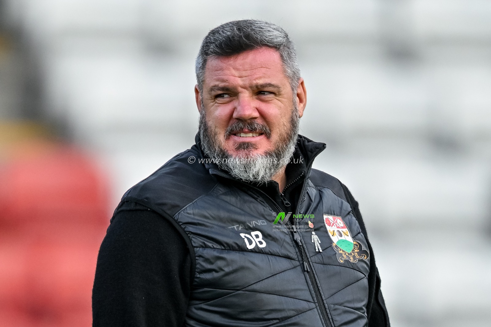 Dean Brennan, manager for Barnet, during the Emirates FA Cup 1st Round match Fleetwood Town vs Barnet at Highbury Stadium, Fleetwood, United Kingdom, 1st November 2025

(Photo by Adam Gee/News Images)

*** GER AUT SUI OUT ***