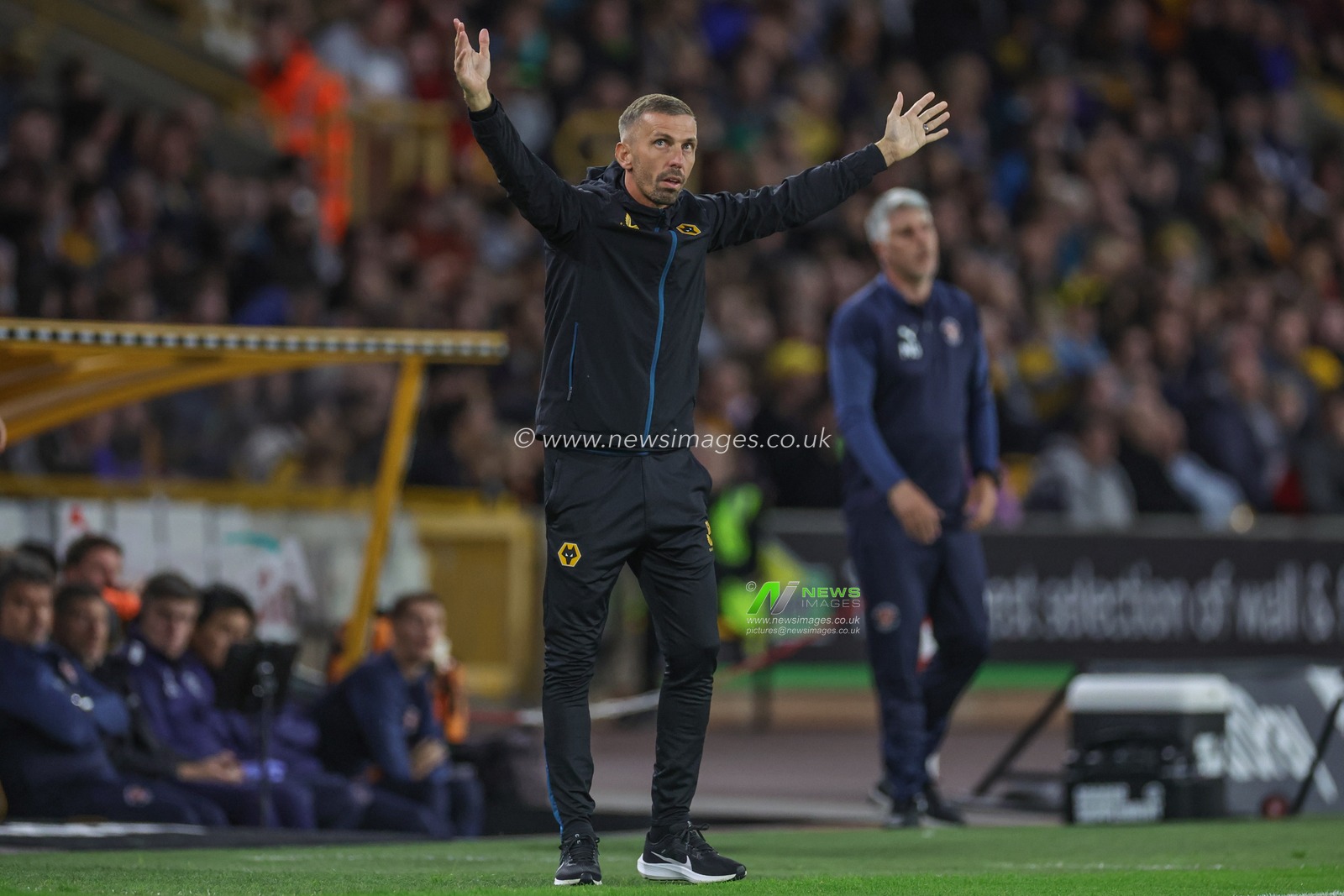 Gary O'Neil of Wolverhampton Wanderers reacts during the Carabao Cup match Wolverhampton Wanderers vs Blackpool at Molineux, Wolverhampton, United Kingdom, 29th August 2023

(Photo by Mark Cosgrove/News Images)
