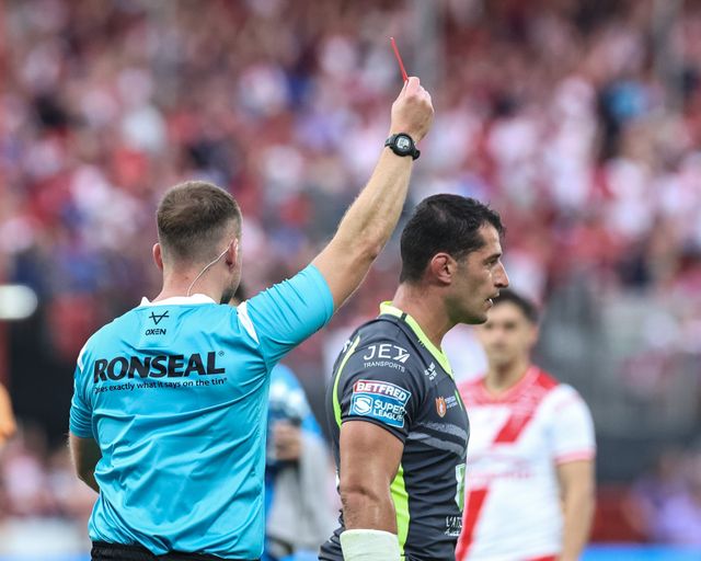 Referee Tom Grant gives Benjamin Garcia of Catalan Dragons a red card and is sent off during the Betfred Super League Round 14 Hull KR vs Catalans Dragons at Sewell Group Craven Park, Kingston upon Hull, United Kingdom, 13th June 2025

(Photo by Mark Cosgrove/News Images)