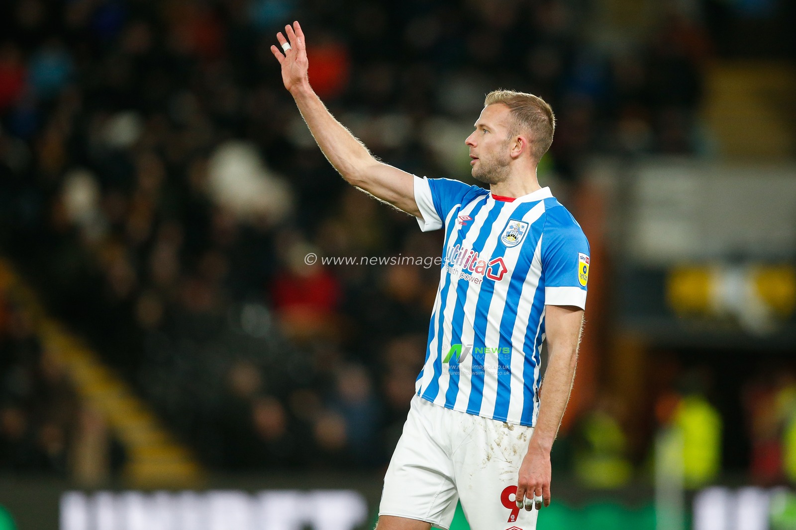 Jordan Rhodes #9 of Huddersfield Town during the Sky Bet Championship match Hull City vs Huddersfield Town at MKM Stadium, Hull, United Kingdom, 14th January 2023

(Photo by Ben Early/News Images)
