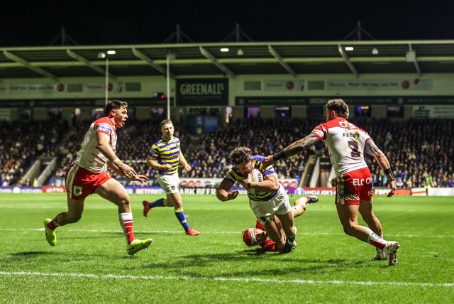 Toby King of Warrington Wolves goes over for a try during the Betfred Super League Round 1 match Warrington Wolves vs St Helens at The Halliwell Jones Stadium, Warrington, United Kingdom on 13 February 2026

(Photo by Alfie Cosgrove/News Images)