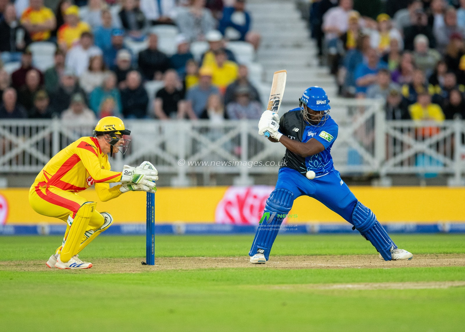 Andre RUSSELL of London Spirit batting with Tom BANTON of Trent Rockets at the wickets during the The Hundred match Trent Rockets vs London Spirit at Trent Bridge, Nottingham, United Kingdom, 6th August 2024

(Photo by Mark Dunn/News Images)