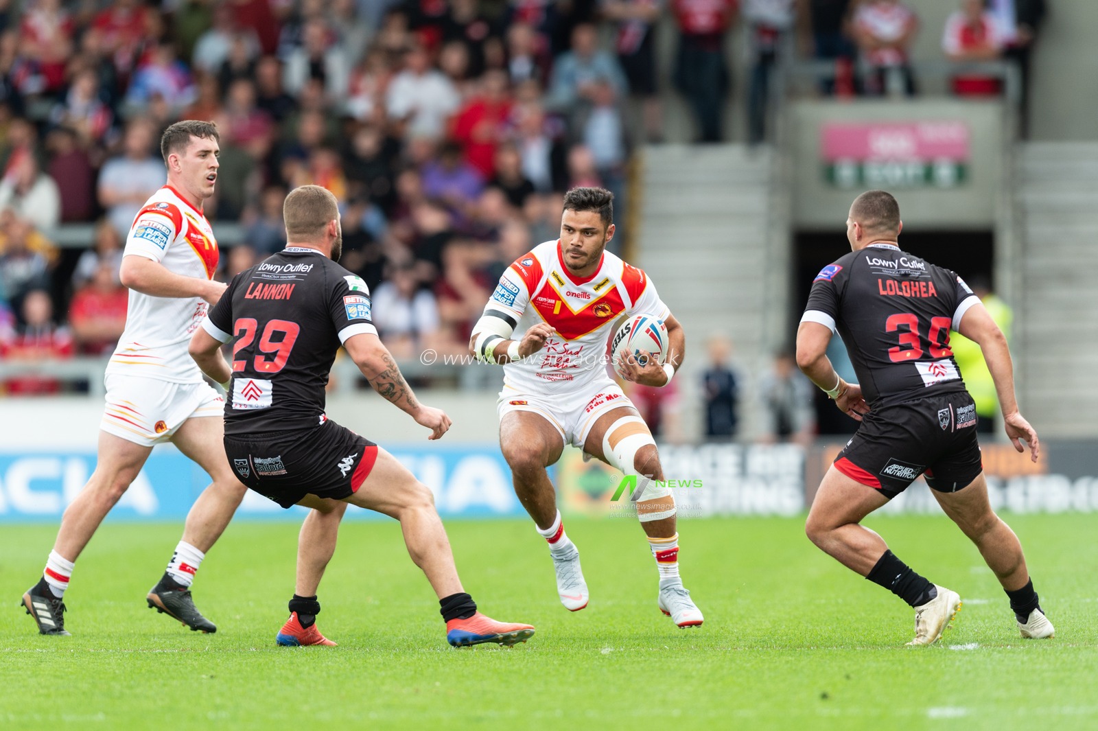 21st July 2019 ,  AJ Bell Stadium, Salford, England;  Betfred Super League, Round 23, Salford Red Devils vs Catalans Dragons ; Brayden Wiliame (4) of Catalans Dragons 

Credit: Richard Long/News Images