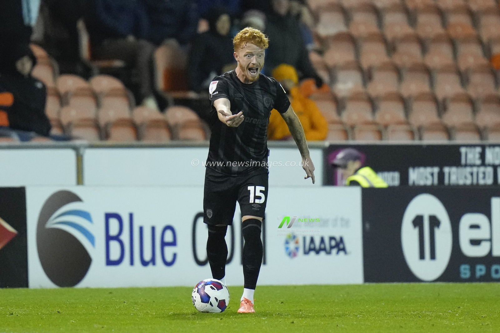 Ryan Woods #15 of Hull City gestures during the Sky Bet Championship match Blackpool vs Hull City at Bloomfield Road, Blackpool, United Kingdom, 19th October 2022

(Photo by Steve Flynn/News Images)