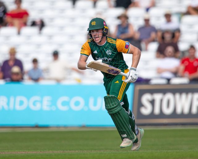 Jack HAYNES of Nottingham Outlaws run during the Royal London One-day Cup match Nottinghamshire vs Essex at Trent Bridge, Nottingham, United Kingdom, 11th August 2024

(Photo by Mark Dunn/News Images)