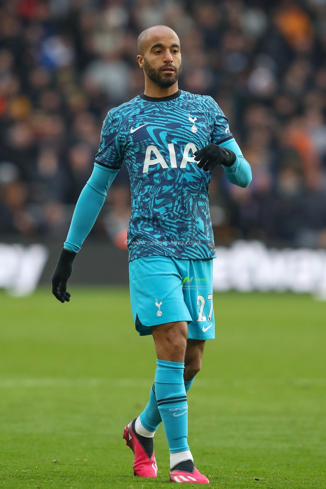 Lucas #27 of Tottenham Hotspur during the Premier League match Wolverhampton Wanderers vs Tottenham Hotspur at Molineux, Wolverhampton, United Kingdom, 4th March 2023

(Photo by Gareth Evans/News Images)