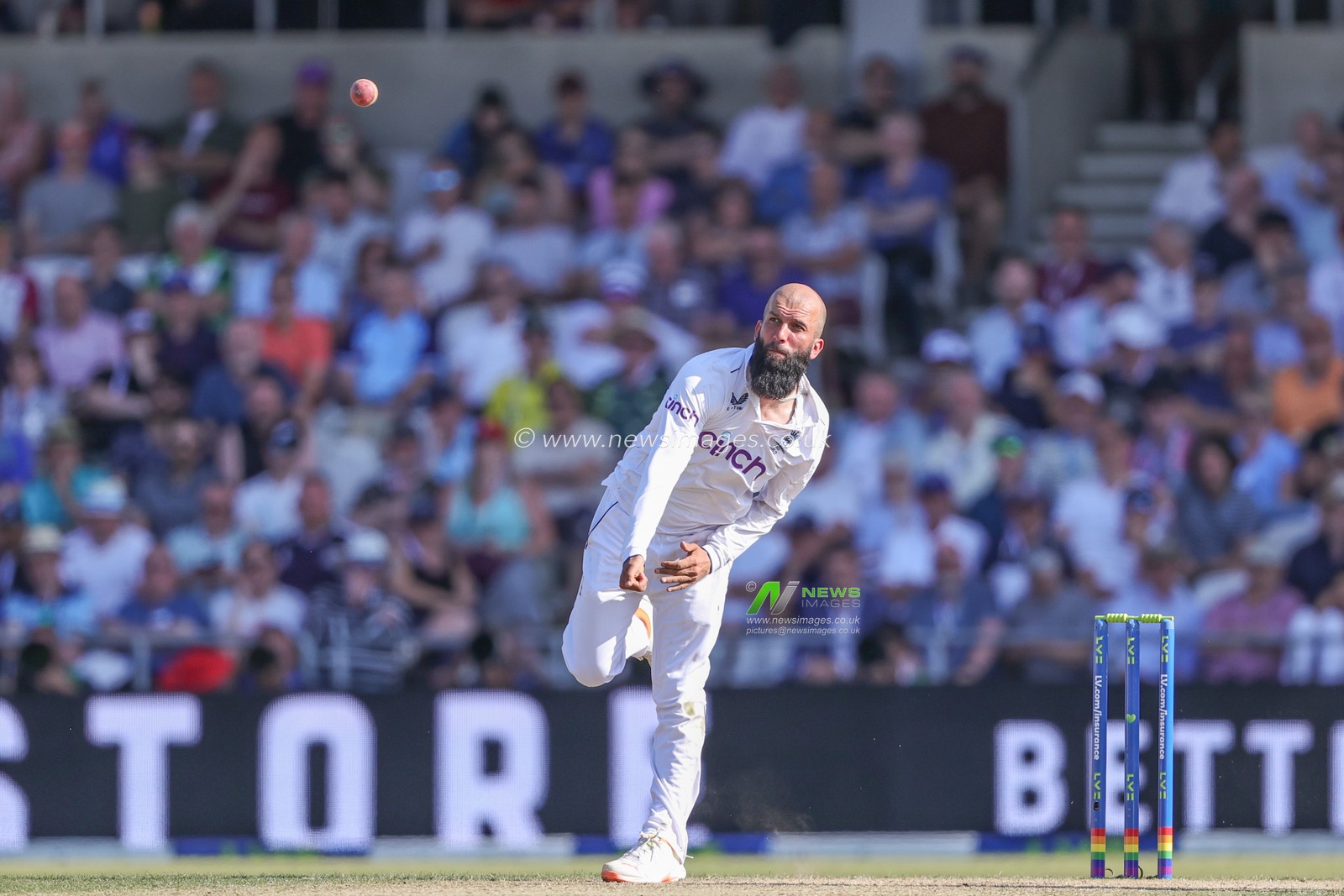 Moeen Ali of England delivers the ball during the LV= Insurance Ashes Third Test Series Day 2 England v Australia at Headingley Stadium, Leeds, United Kingdom, 7th July 2023

(Photo by Mark Cosgrove/News Images)