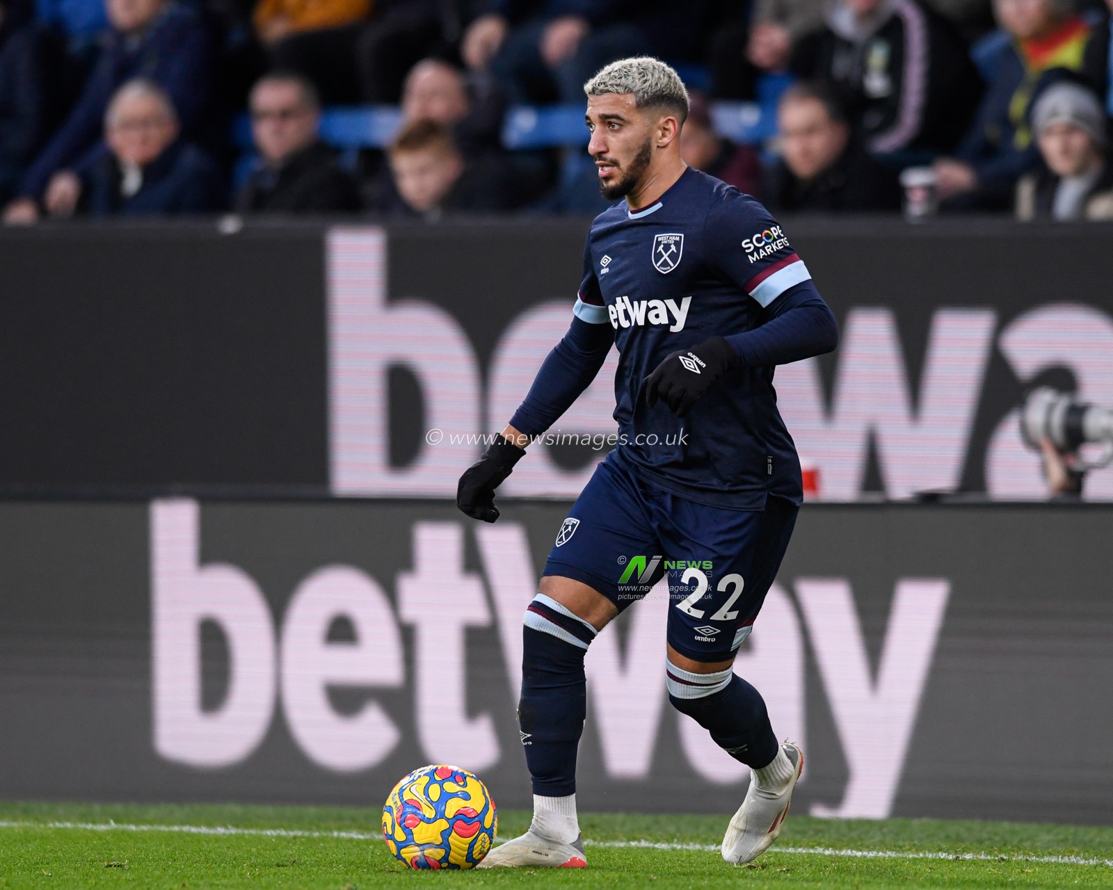 Said Benrahma #22 of West Ham United runs with the ball