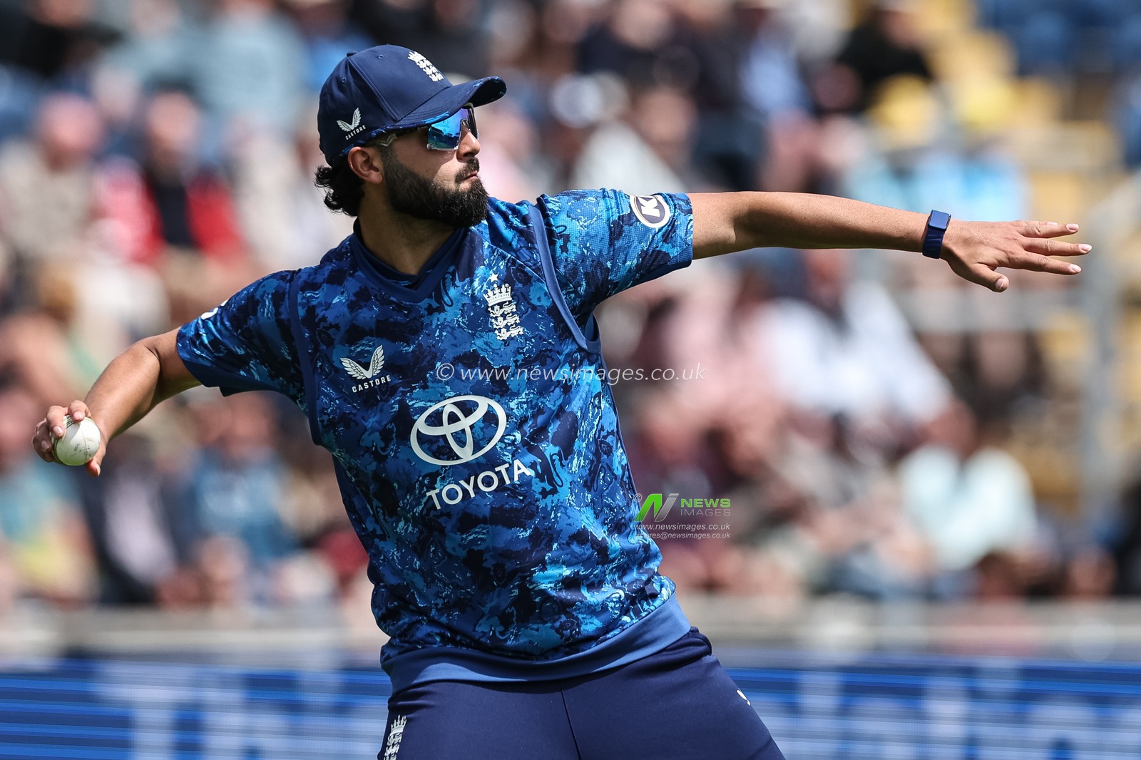 Saqib Mahmood of England in action during the 2nd Metro Bank ODI England v West Indies at Sophia Gardens Cricket Ground, Cardiff, United Kingdom, 1st June 2025

(Photo by Mark Cosgrove/News Images)