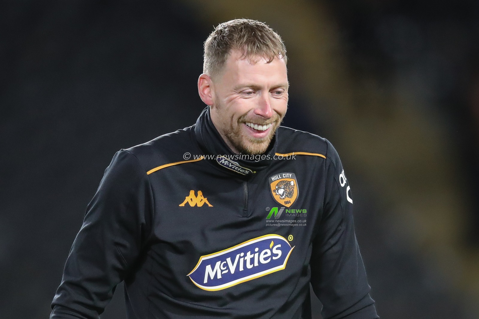 Ryan Allsop #17 of Hull City during the pre match warm up ahead of the Sky Bet Championship match Hull City vs Rotherham United at MKM Stadium, Hull, United Kingdom, 28th November 2023

(Photo by James Heaton/News Images)