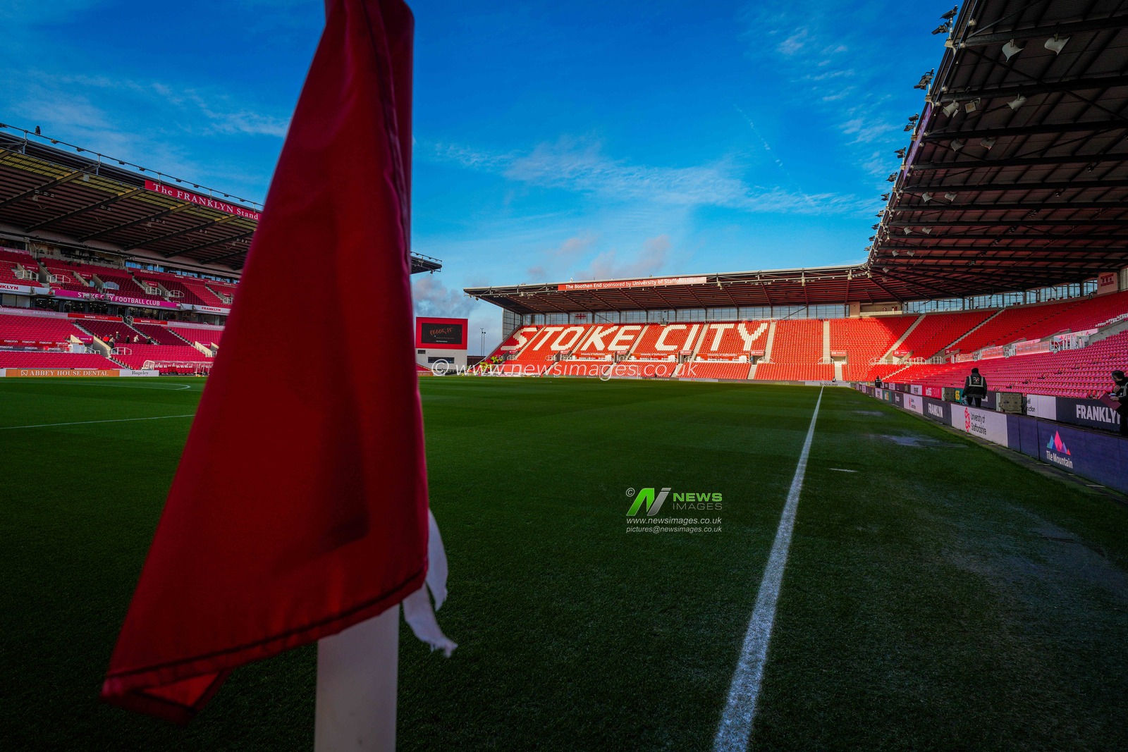 during the Sky Bet Championship match Stoke City vs Swansea City at Bet365 Stadium, Stoke-on-Trent, United Kingdom, 13th December 2025

(Photo by Maynard Manyowa/News Images)

*** GER AUT SUI OUT ***