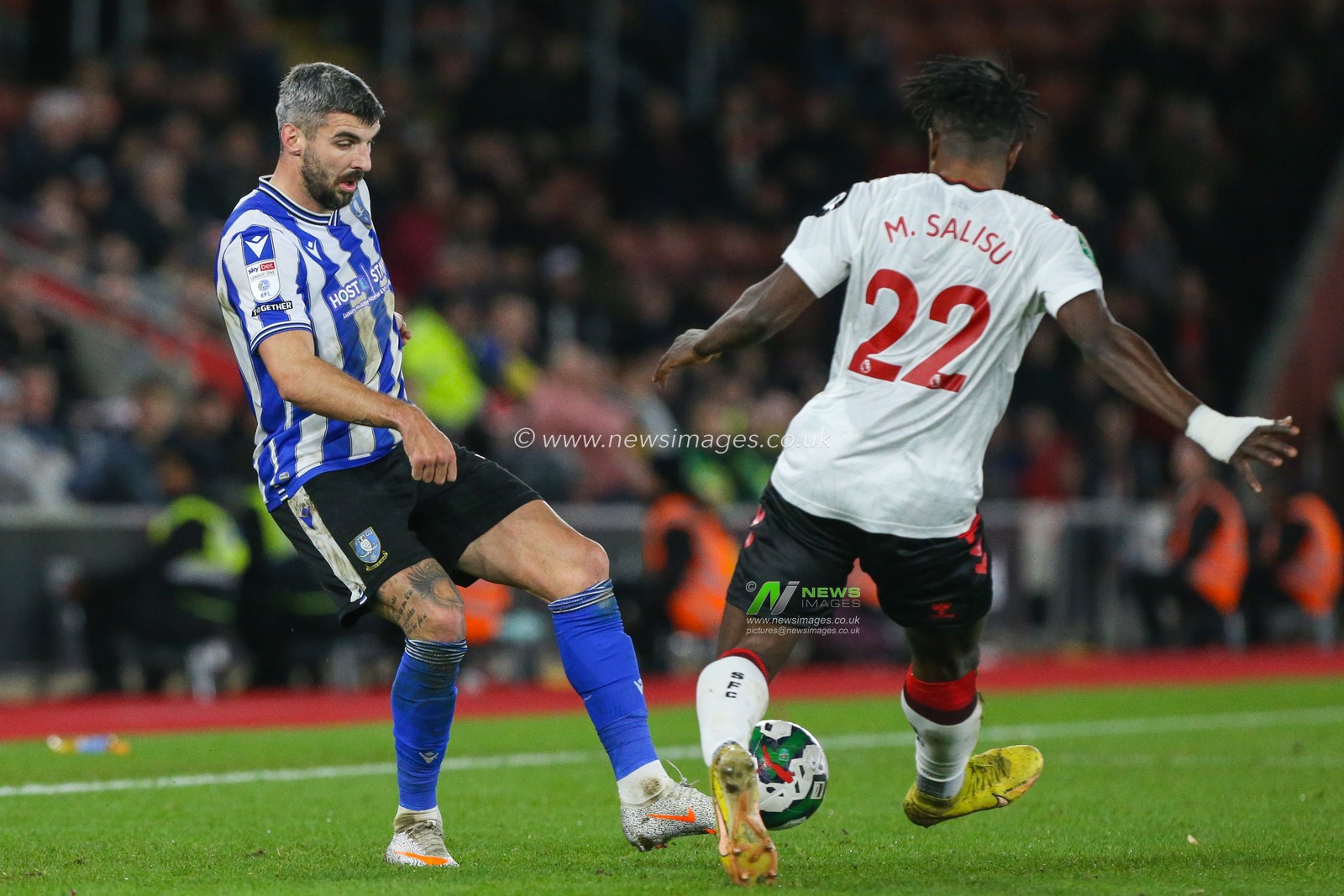 Callum Paterson #13 of Sheffield Wednesday passes the ball during the Carabao Cup Third Round match Southampton vs Sheffield Wednesday at St Mary's Stadium, Southampton, United Kingdom, 9th November 2022

(Photo by Arron Gent/News Images)
