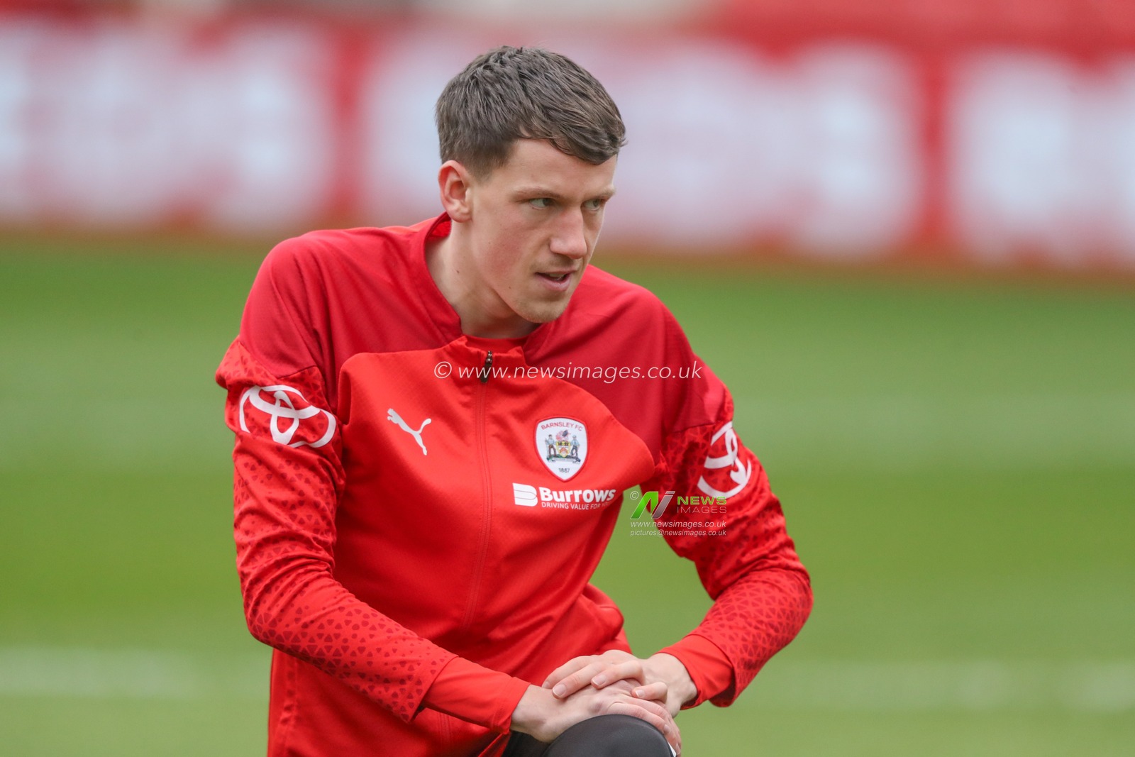 MaÃ«l de Gevigney of Barnsley in the pregame warmup session during the Sky Bet League 1 match Barnsley vs Cheltenham Town at Oakwell, Barnsley, United Kingdom, 16th March 2024

(Photo by Alfie Cosgrove/News Images)
