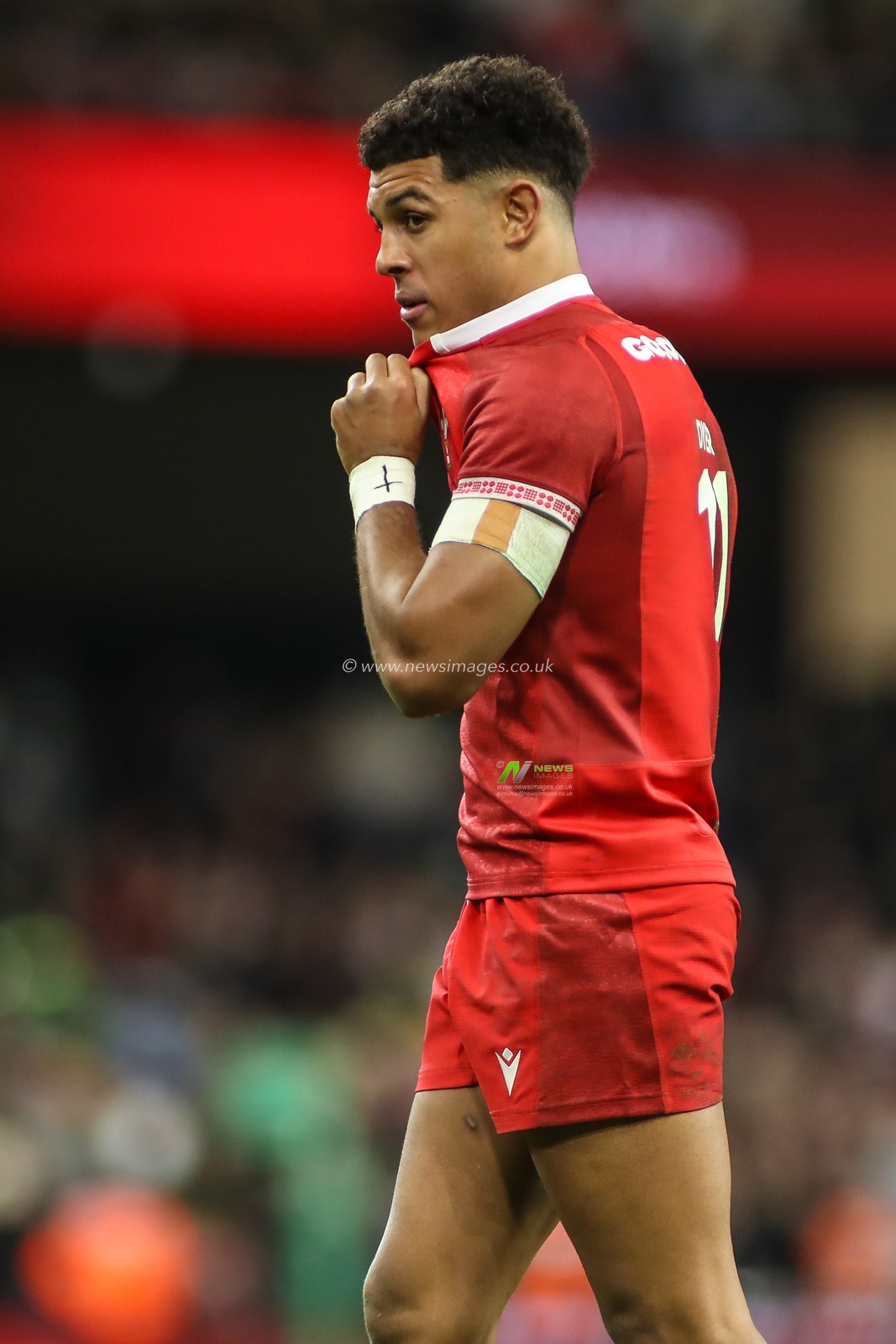 Rio Dyer of Wales during the Quilter Nations Series 2025 match Wales vs South Africa at Principality Stadium, Cardiff, United Kingdom, 29th November 2025

(Photo by Andrew Lewis/News Images)

*** GER AUT SUI OUT ***