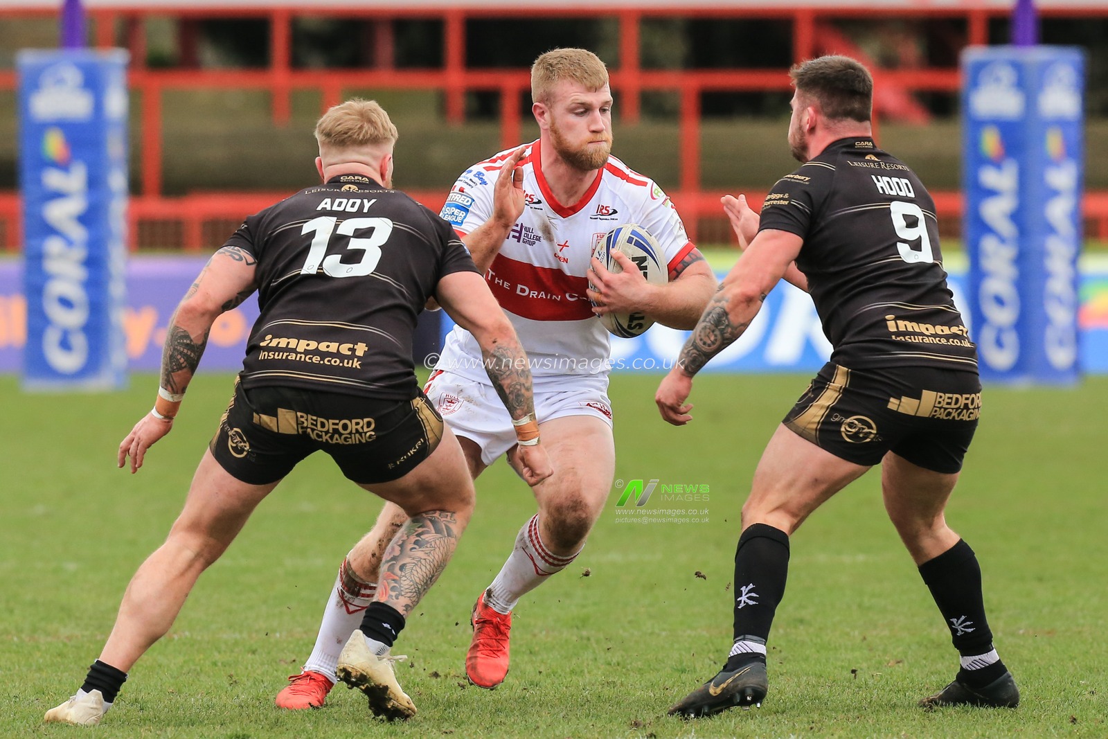 15th March 2020, Hull College Craven Park, Kingston upon Hull, England; Coral Challenge Cup, Round 5, Hull KR v Leigh Centurions : Daniel Murray (16) of Hull KR runs at the Leigh defence