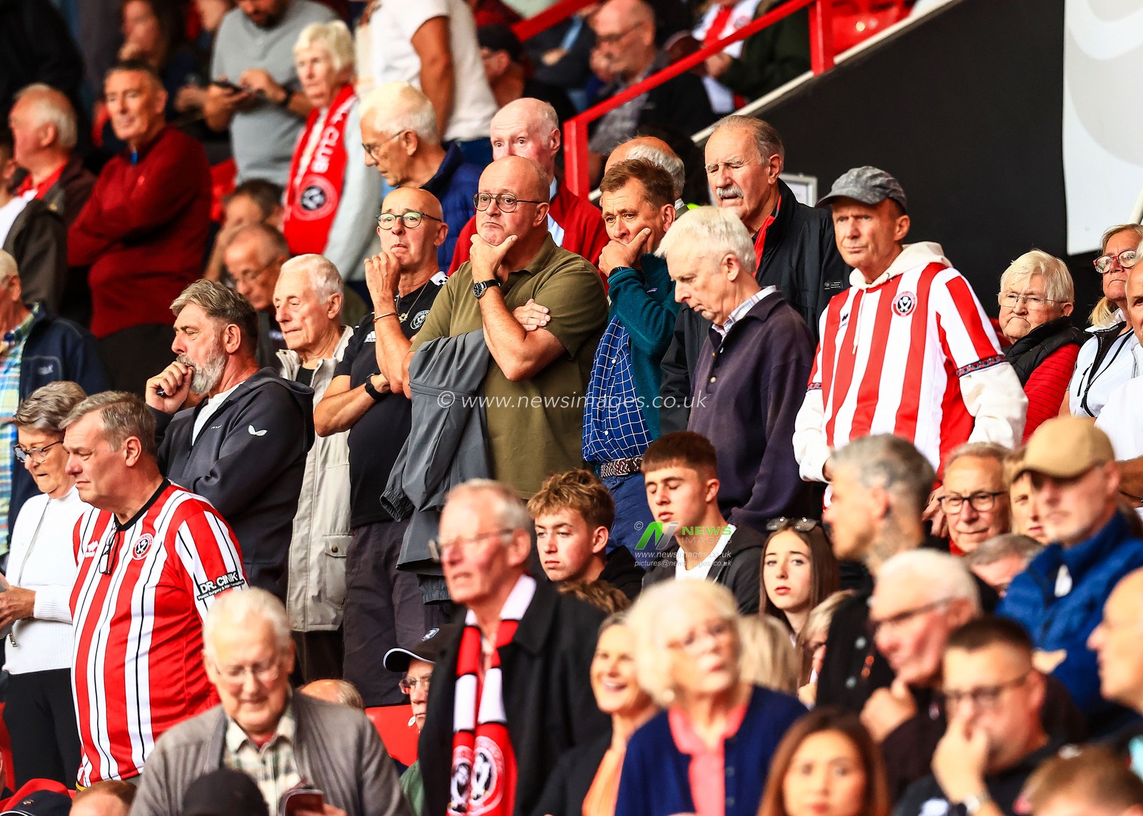 Sheffield United fans during the Sky Bet Championship match Sheffield United vs Millwall at Bramall Lane, Sheffield, United Kingdom, 23rd August 2025

(Photo by Richard Bierton/News Images)