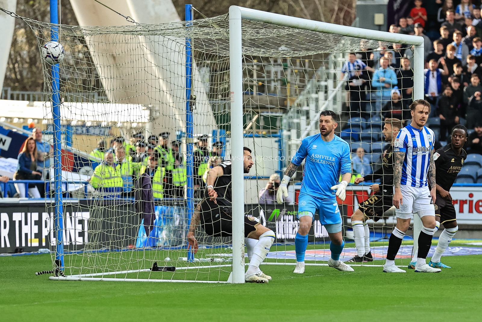 Yoann Barbet #6 of Queens Park Rangers scores an own goal, Huddersfield 1-0 QPR