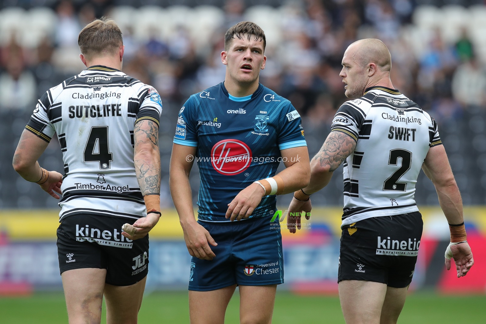 A dejected Josh Thewlis #2 of Warrington Wolves during the Betfred Super League Round 23 match Hull FC vs Warrington Wolves at MKM Stadium, Hull, United Kingdom, 26th August 2023

(Photo by James Heaton/News Images)