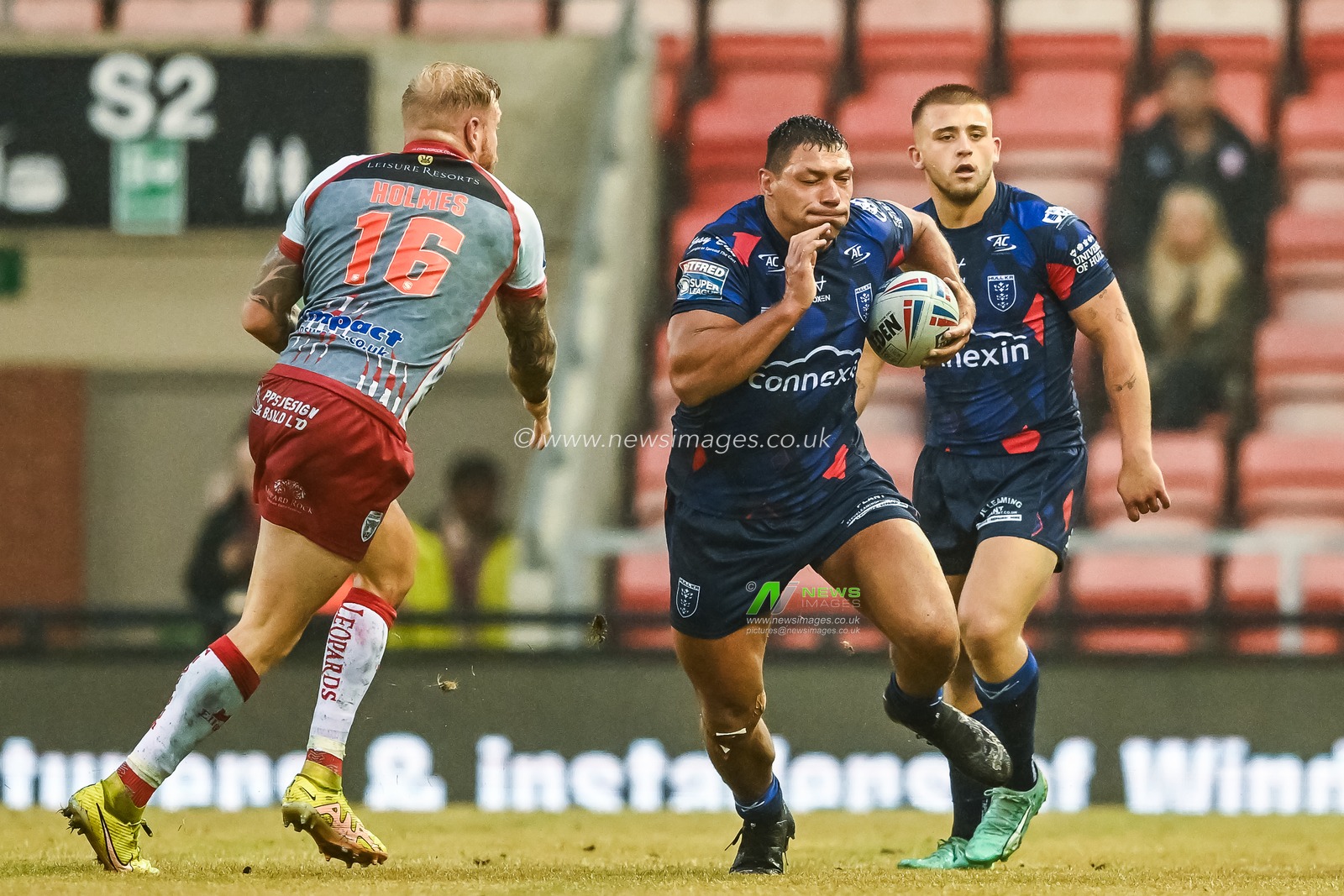 Ryan Hall #5 of Hull KR in action during the Betfred Super League Round 17 match Leigh Leopards vs Hull KR at Leigh Sports Village, Leigh, United Kingdom, 30th June 2023

(Photo by Craig Thomas/News Images)