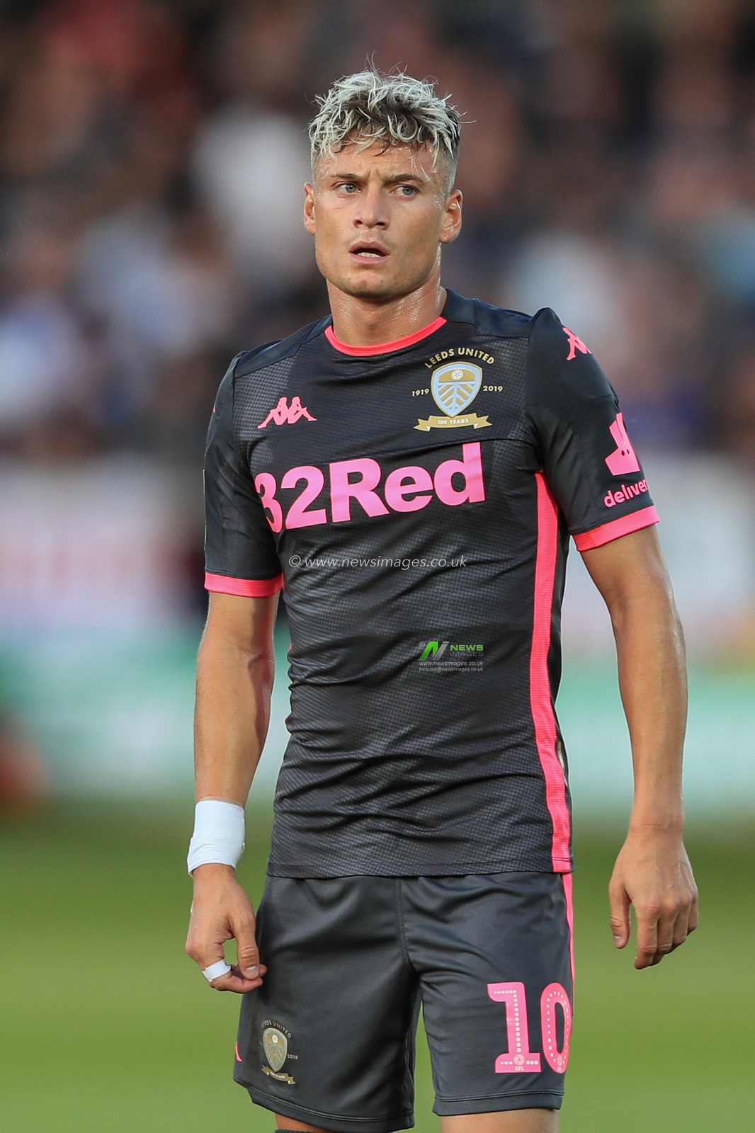 13th August 2019, Moor Lane, Salford, England; Carabao Cup, Round 1,  Salford City vs Leeds United ; Ezgjan Alioski (10) of Leeds United during the game


Credit: Mark Cosgrove/News Images

English Football League images are subject to DataCo Licence