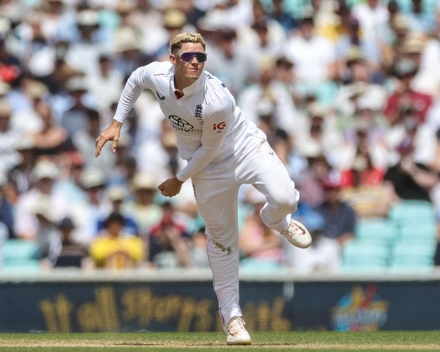 Jacob Bethell of England delivers the ball during the 2nd Rothesay Test Match Day 4 match England vs New Zealand at The Kia Oval, London, United Kingdom on 20 June 2026

(Photo by Mark Cosgrove/News Images)