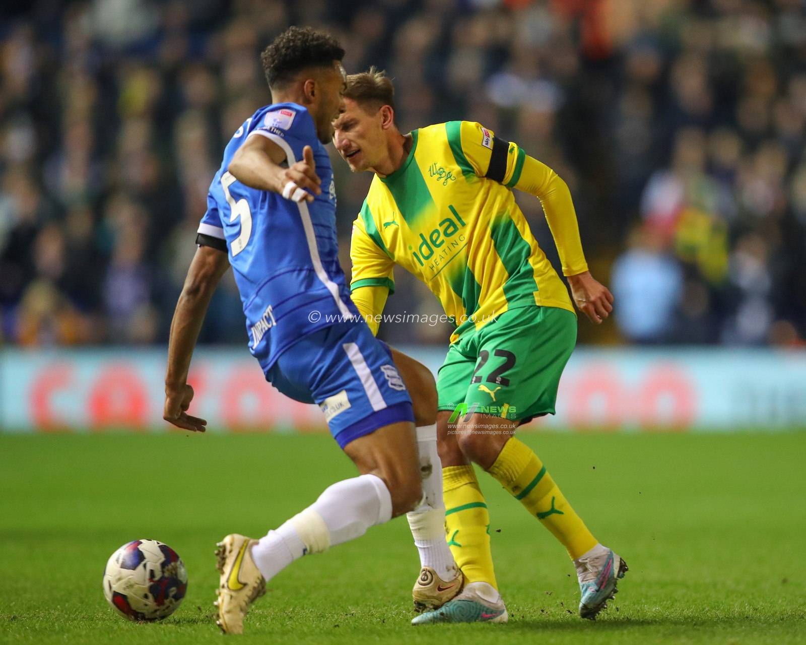 Marc Albrighton #22 of West Bromwich Albion is fouled by Auston Trusty #5 of Birmingham City during the Sky Bet Championship match Birmingham City vs West Bromwich Albion at St Andrews, Birmingham, United Kingdom, 10th February 2023

(Photo by Gareth Evans/News Images)