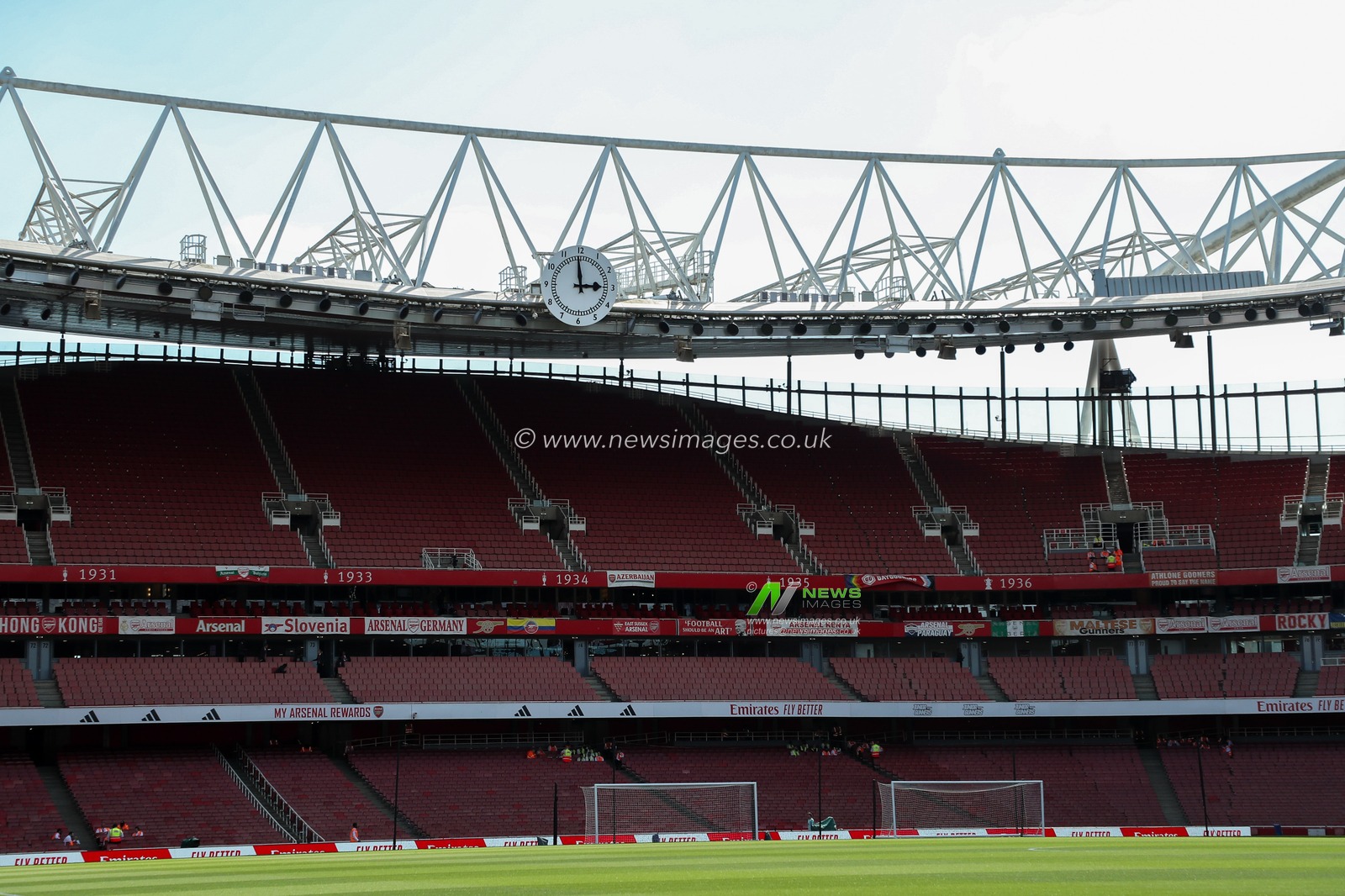 A general view of Emirates Stadium prior to the Premier League match Arsenal vs Bournemouth at Emirates Stadium, London, United Kingdom, 3rd May 2025

(Photo by Izzy Poles/News Images)