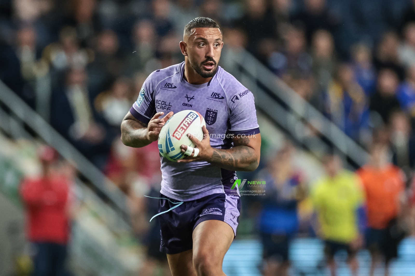 Elliot Minchella of Hull KR during the Betfred Super League round 23 match Leeds Rhinos vs Hull KR at Headingley Stadium, Leeds, United Kingdom, 21st August 2025

(Photo by Mark Cosgrove/News Images)