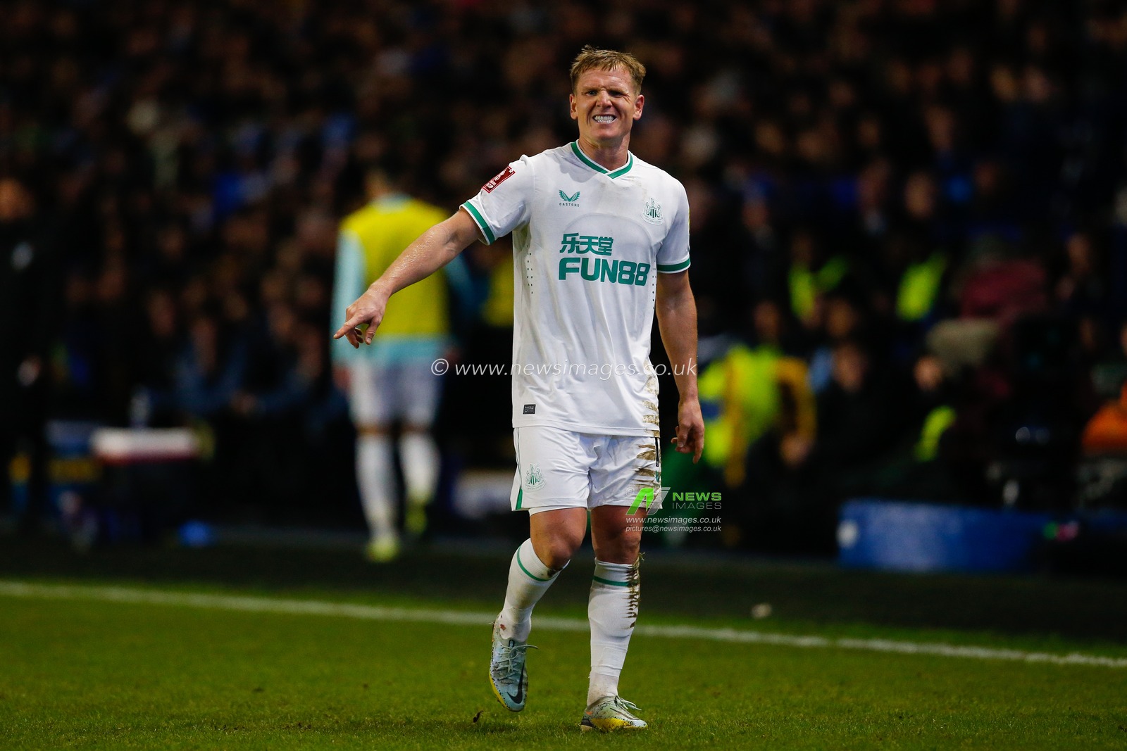 Matt Ritchie #11 of Newcastle United during the Emirates FA Cup Third Round match Sheffield Wednesday vs Newcastle United at Hillsborough, Sheffield, United Kingdom, 7th January 2023

(Photo by Ben Early/News Images)