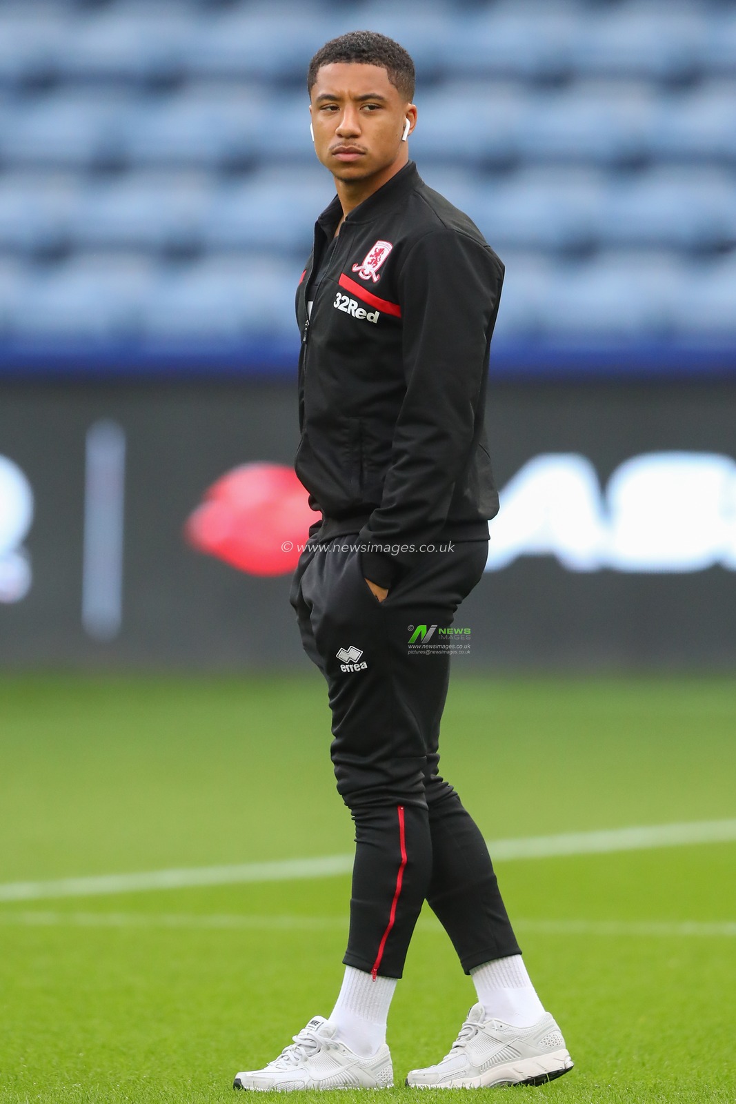 Samuel Silvera #18 of Middlesbrough arrives ahead of the Sky Bet Championship match Sheffield Wednesday vs Middlesbrough at Hillsborough, Sheffield, United Kingdom, 19th September 2023

(Photo by Gareth Evans/News Images)