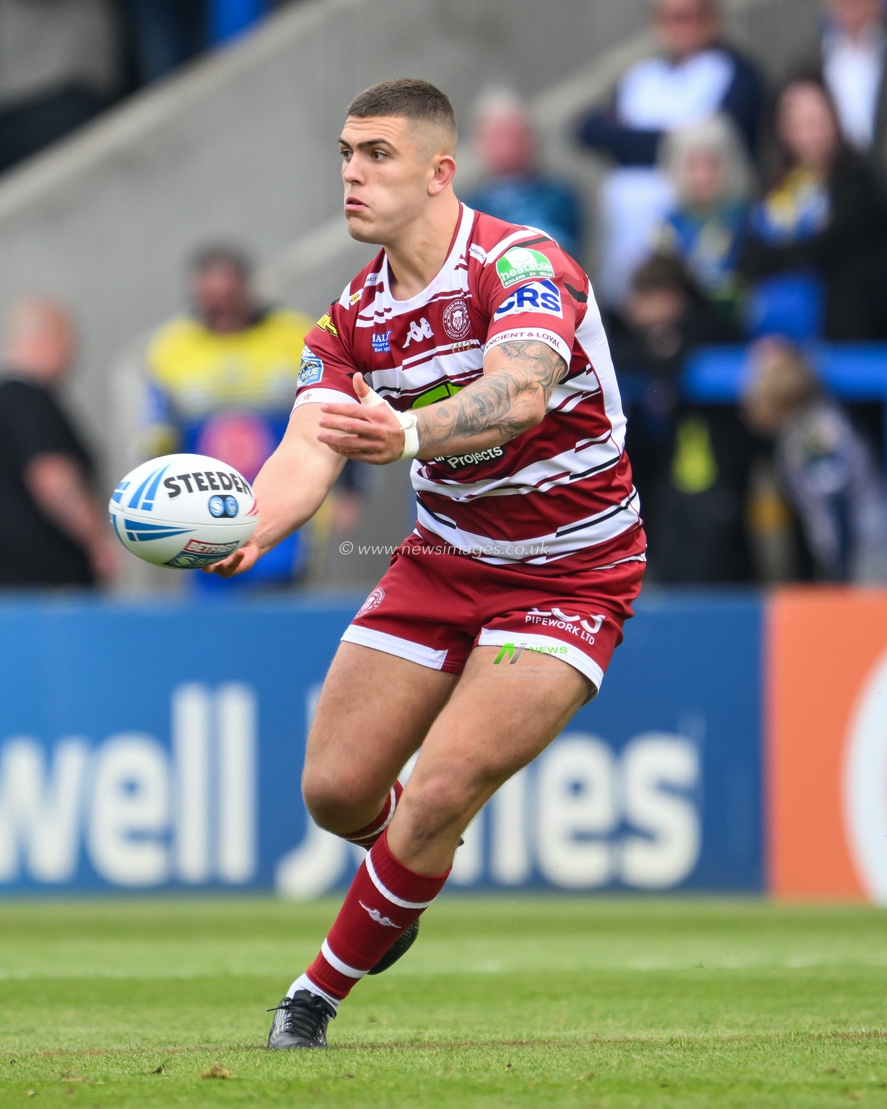 Brad Oâ€™Neill of Wigan Warriors in action during the Betfred Super League Round 13 match Warrington Wolves vs Wigan Warriors at Halliwell Jones Stadium, Warrington, United Kingdom, 1st June 2024

(Photo by Craig Thomas/News Images)