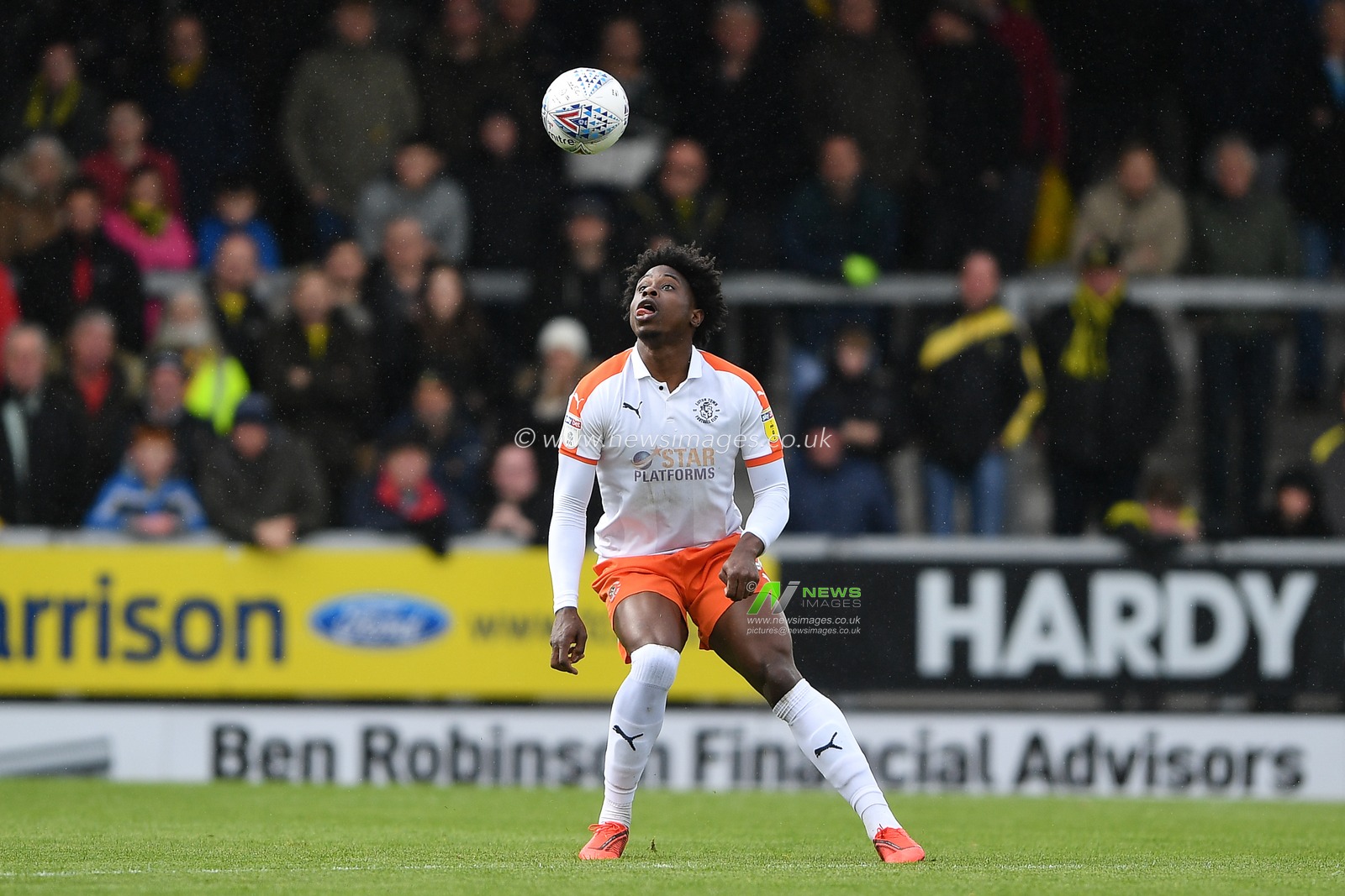 27th April 2019, Pirelli Stadium, Burton upon Trent, England; Sky Bet League One, Burton Albion vs Luton Town ; Pelly Ruddock (17) of Luton Town 


Credit: Jon Hobley/News Images

English Football League images are subject to DataCo Licence