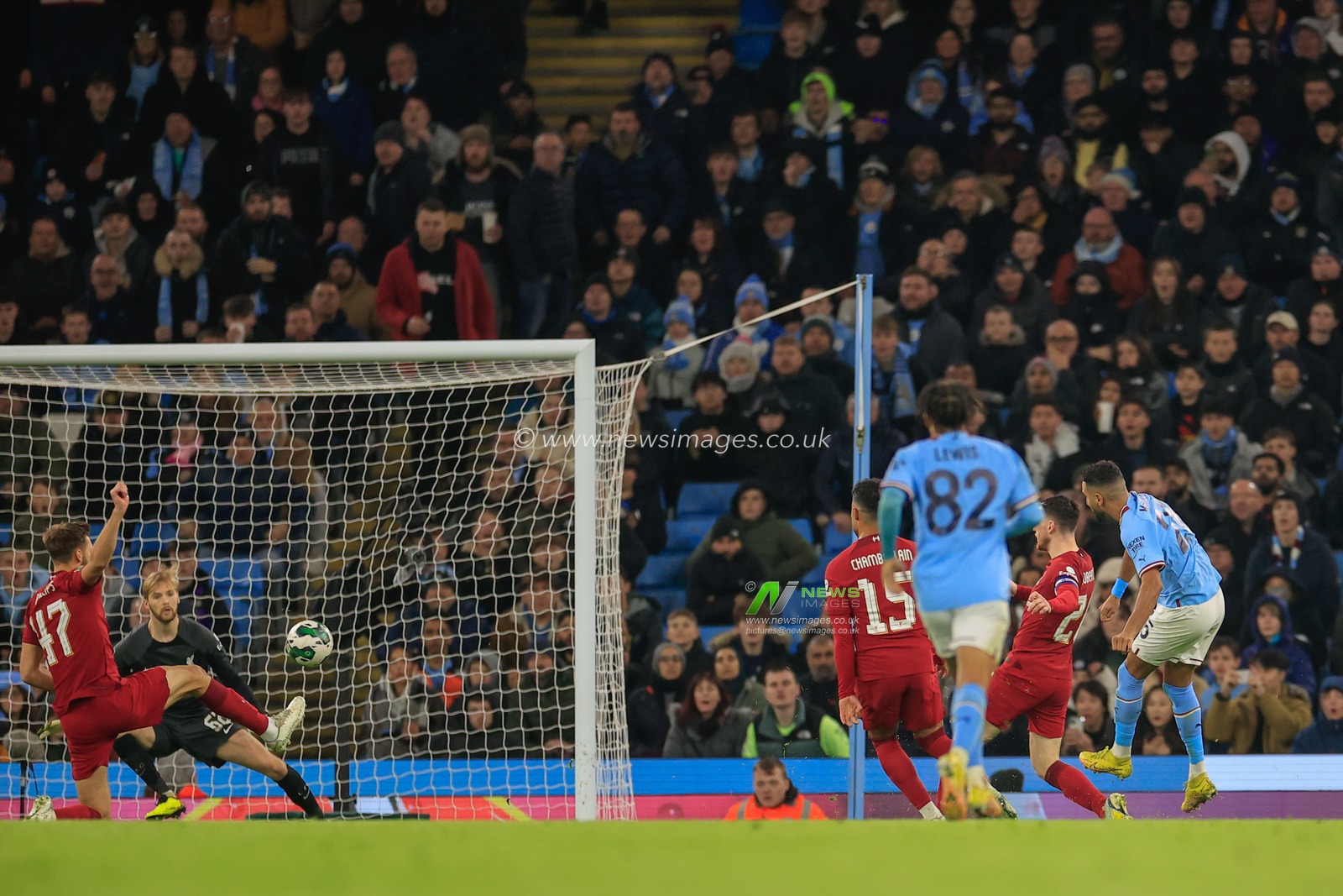 Riyad Mahrez #26 of Manchester City scores a goal to make it 2-1 during the Carabao Cup Fourth Round match Manchester City vs Liverpool at Etihad Stadium, Manchester, United Kingdom, 22nd December 2022

(Photo by Conor Molloy/News Images)