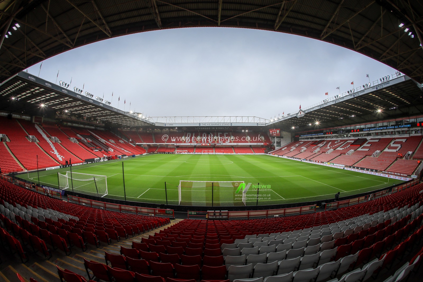 2nd November 2019, Bramall Lane, Sheffield, England; Premier League, Sheffield United v Burnley : A general vies of Bramall Lane 

Credit: Mark Cosgrove/News Images