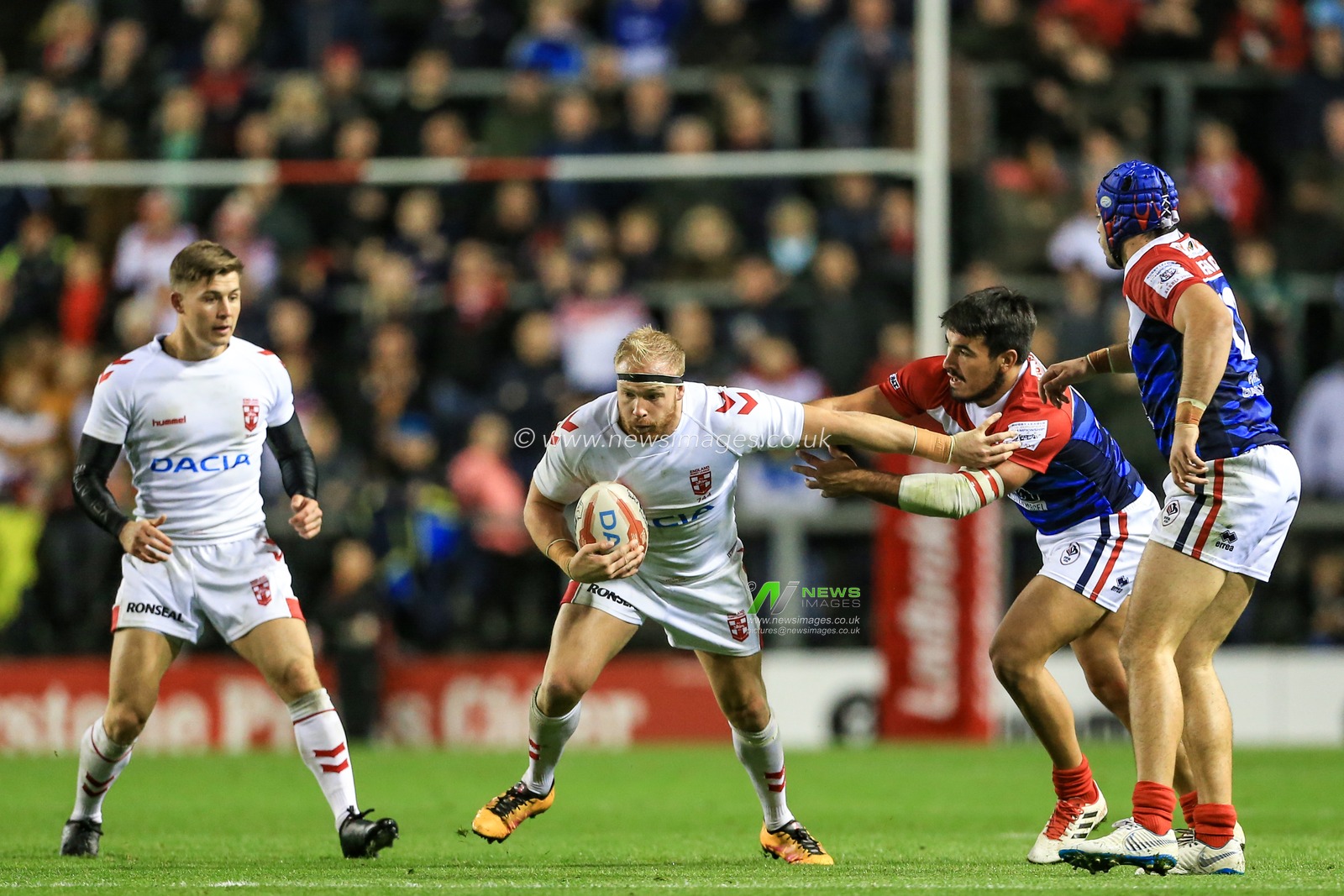 17th October 2018 , Leigh Sports Village,  Leigh, England;  Rugby League International, England v France ; Oliver Holmes of England  in action


Credit:   Mark Cosgrove/News Images