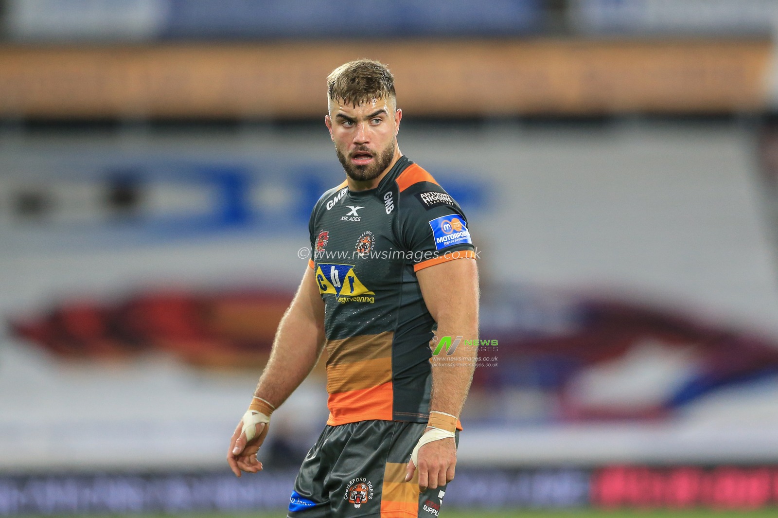 11th April 2019 , John Smiths Stadium, Huddersfield, England; Betfred Super League, Round 10, Huddersfield Giants vs Castleford Tigers ; Mike McMeeken (12) of Castleford Tigers during the game 


Credit Mark Cosgrove/News Images