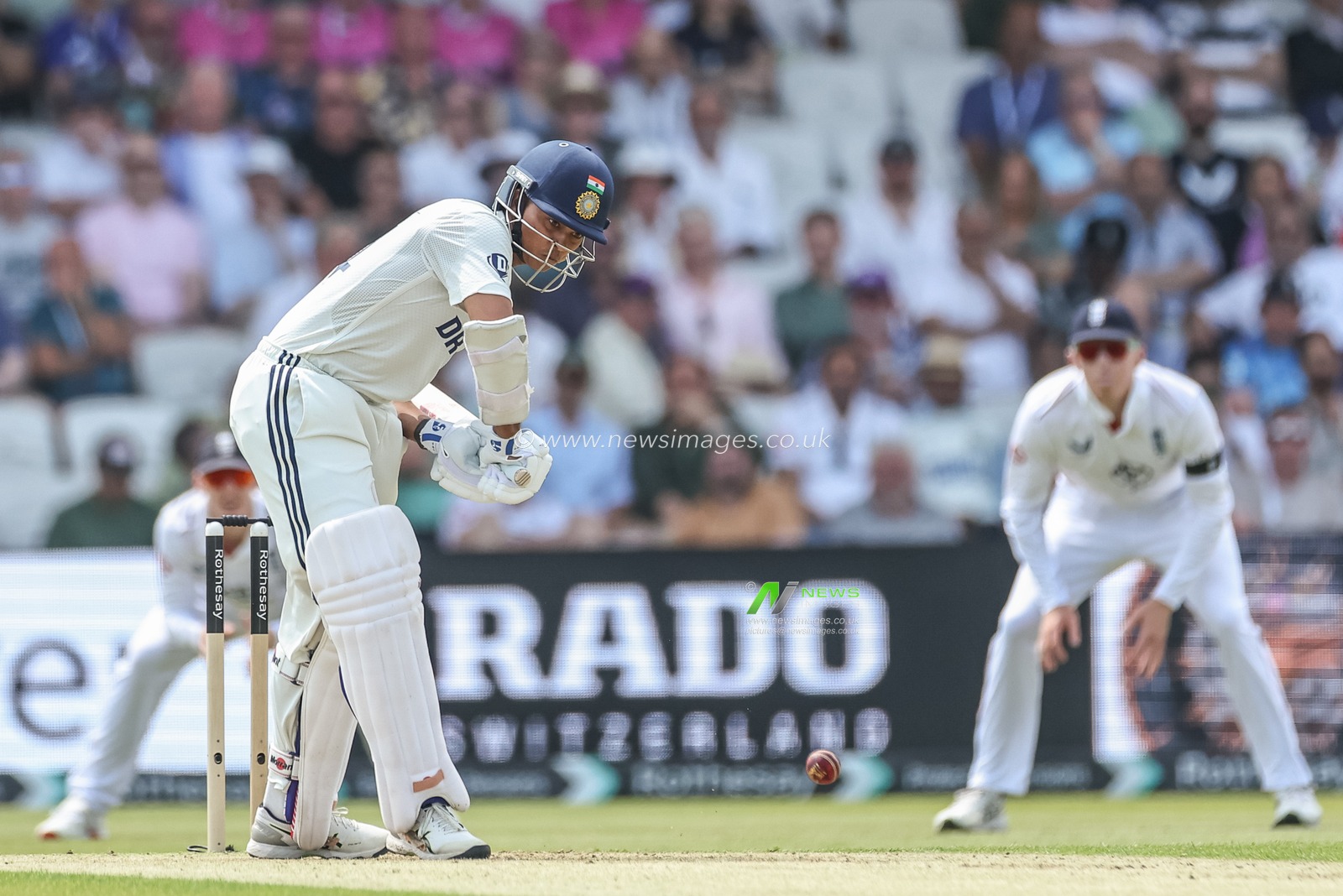 Yashasvi Jaiswal of India faces a ball off Josh Tongue during the 1st Rothesay Test Match Day 1 England vs India at Headingley Cricket Ground, Leeds, United Kingdom, 20th June 2025

(Photo by Mark Cosgrove/News Images)