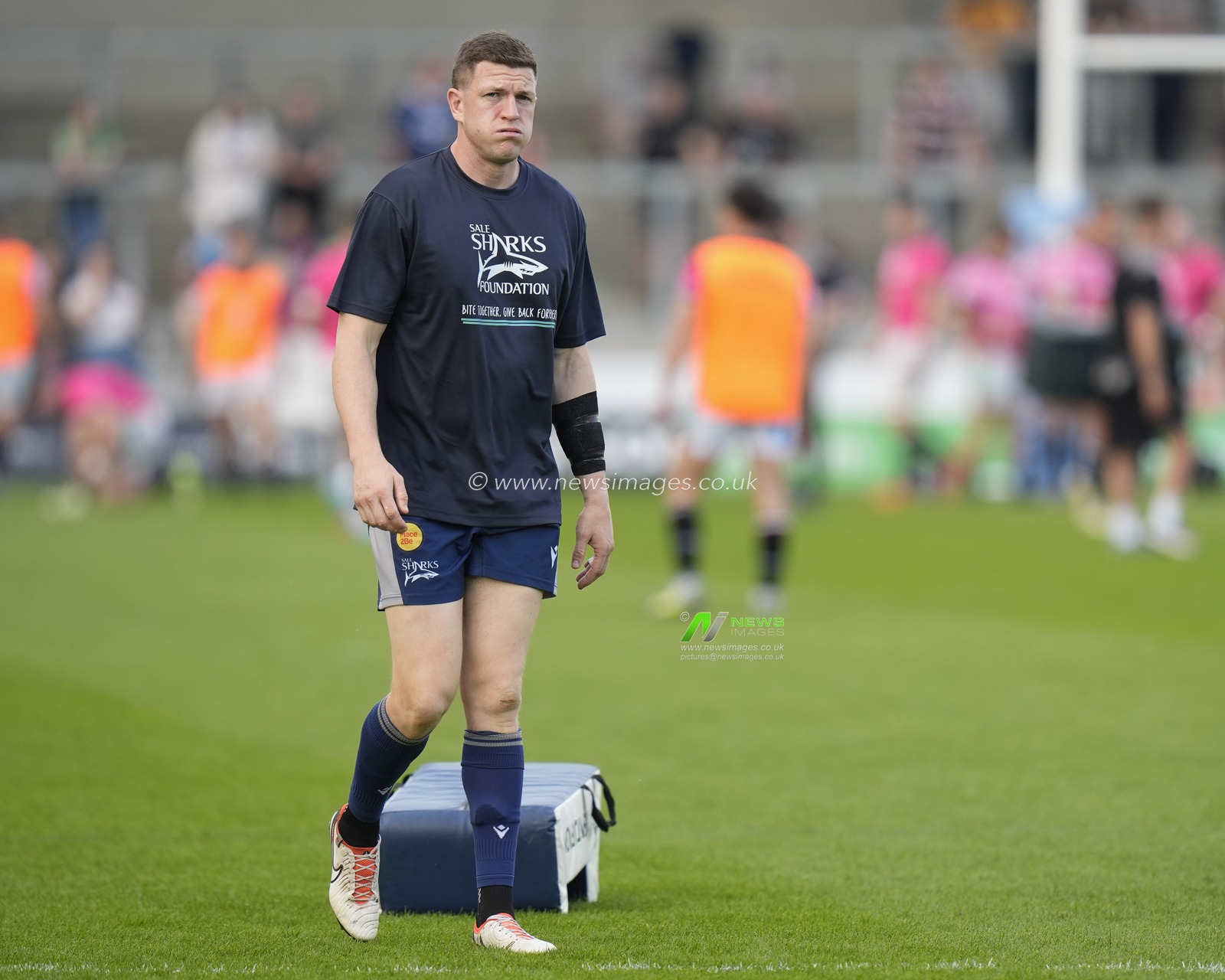 Sale Sharks full back Sam James warms up before the Gallagher Premiership match Sale Sharks vs Leicester Tigers at Salford Community Stadium, Eccles, United Kingdom, 10th May 2024

(Photo by Steve Flynn/News Images)