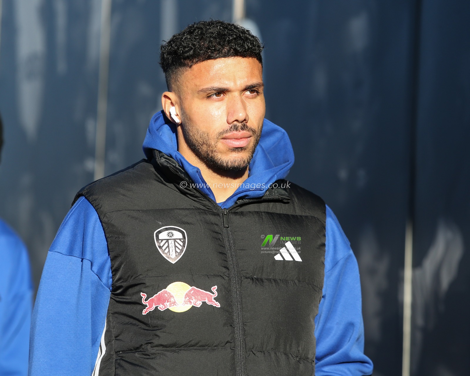 James Justin of Leeds United arrives ahead of the Premier League match Leeds United vs Manchester United at Elland Road, Leeds, United Kingdom, 4th January 2026

(Photo by Richard Bierton/News Images)

*** GER AUT SUI OUT ***