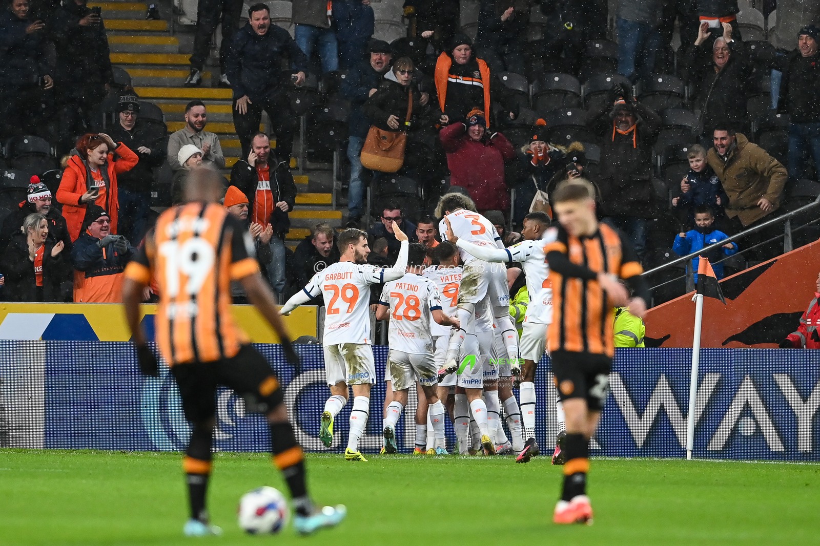Sonny Carey #16 of Blackpool celebrates his goal to make it 0-1 during the Sky Bet Championship match Hull City vs Blackpool at MKM Stadium, Hull, United Kingdom, 26th December 2022

(Photo by Craig Thomas/News Images)